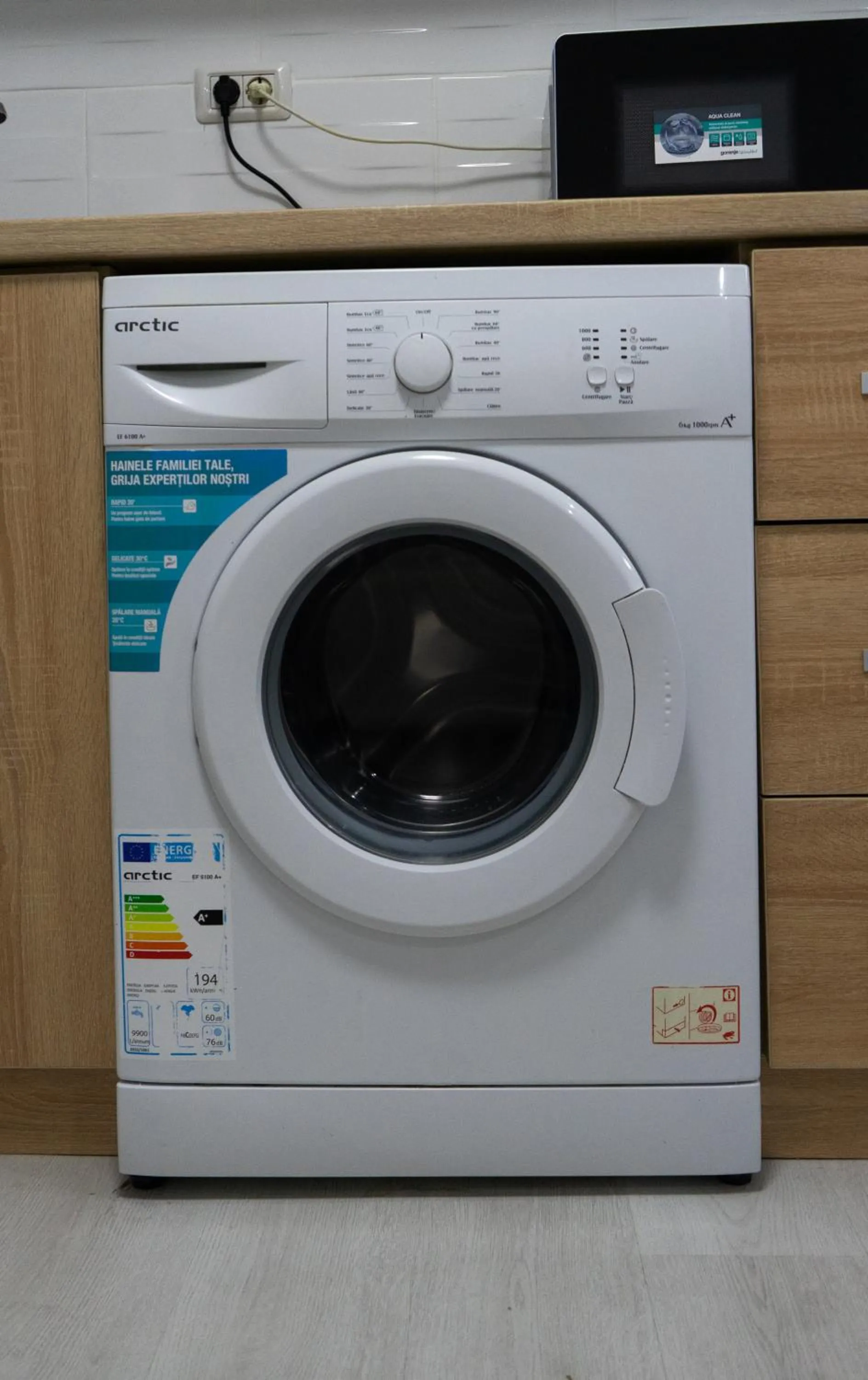 washing machine in Casa Calin