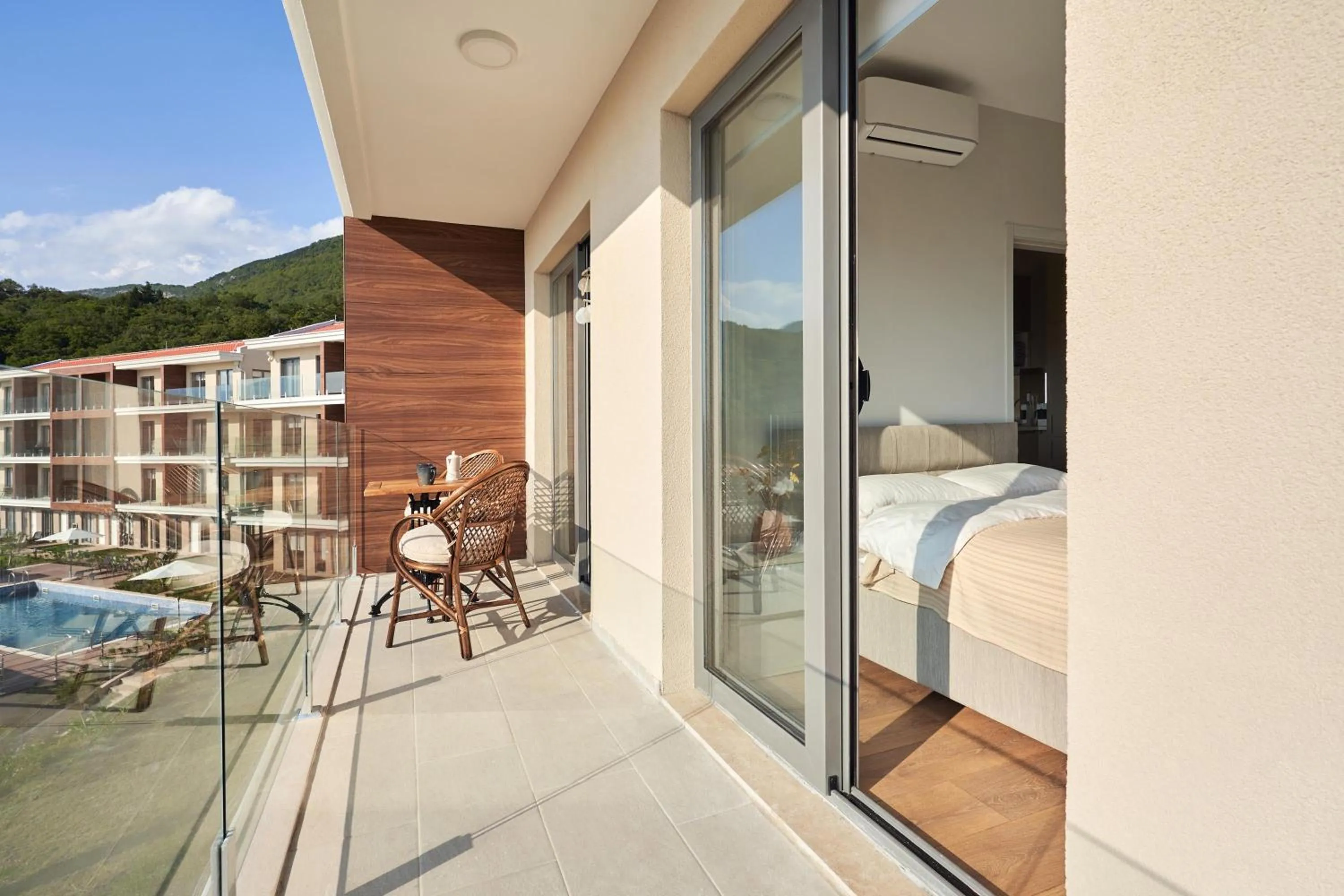 Property building in Casa Collection