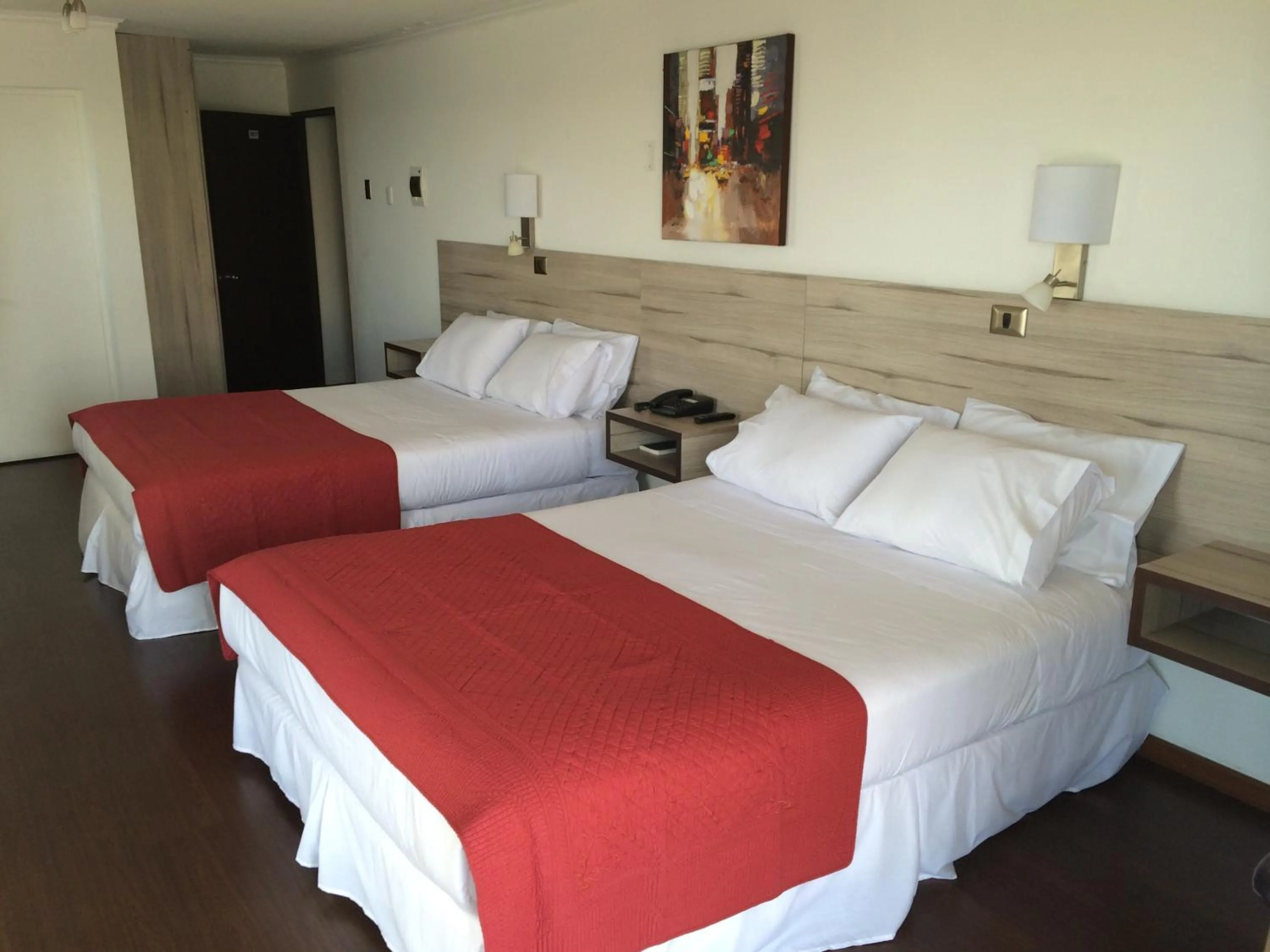 Standard Twin Room with Sea View in Hotel Marina