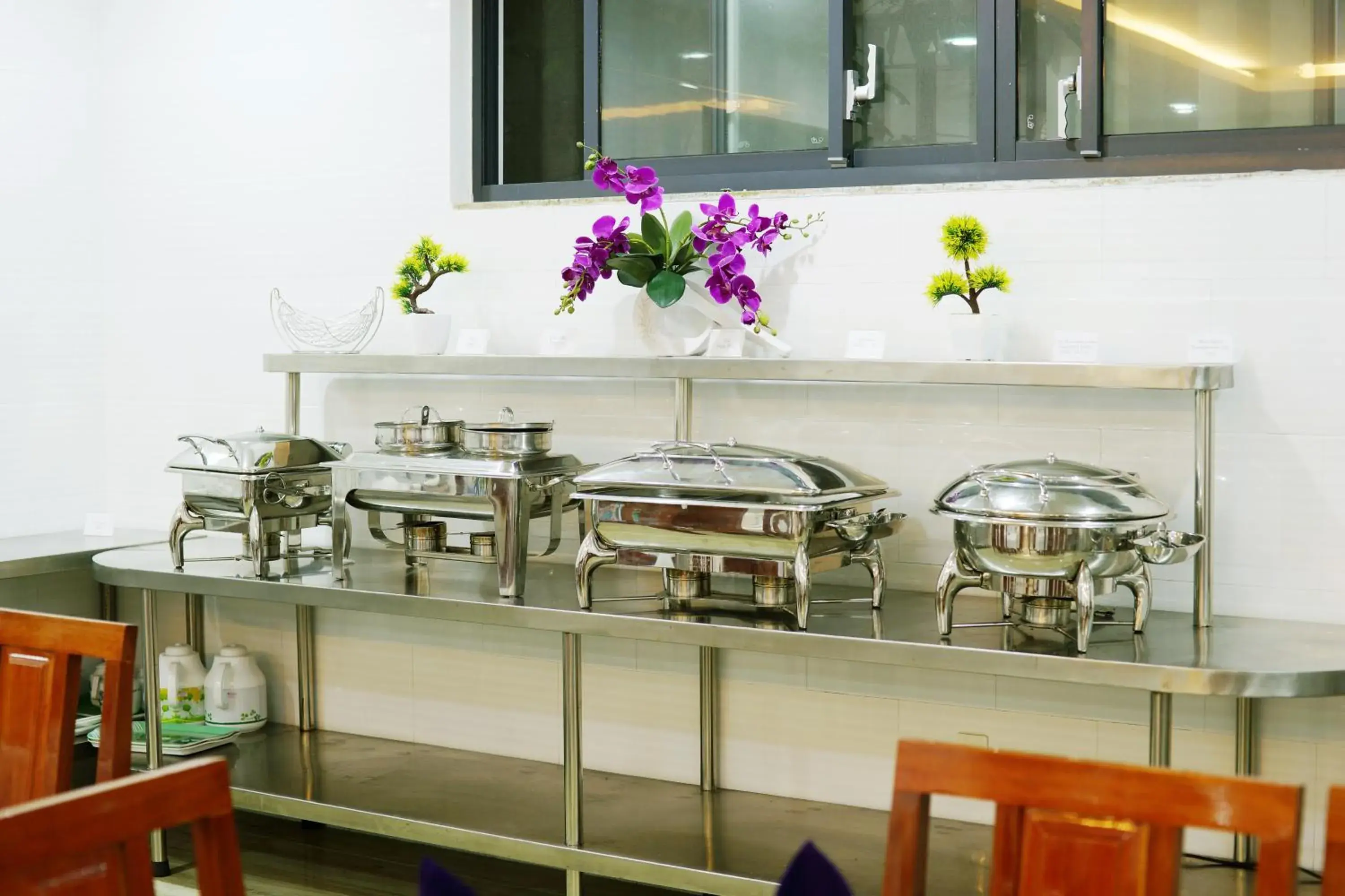 Restaurant/places to eat in La Maison Danang Beach Hotel Restaurant/places to eat in La Maison Danang Beach Hotel