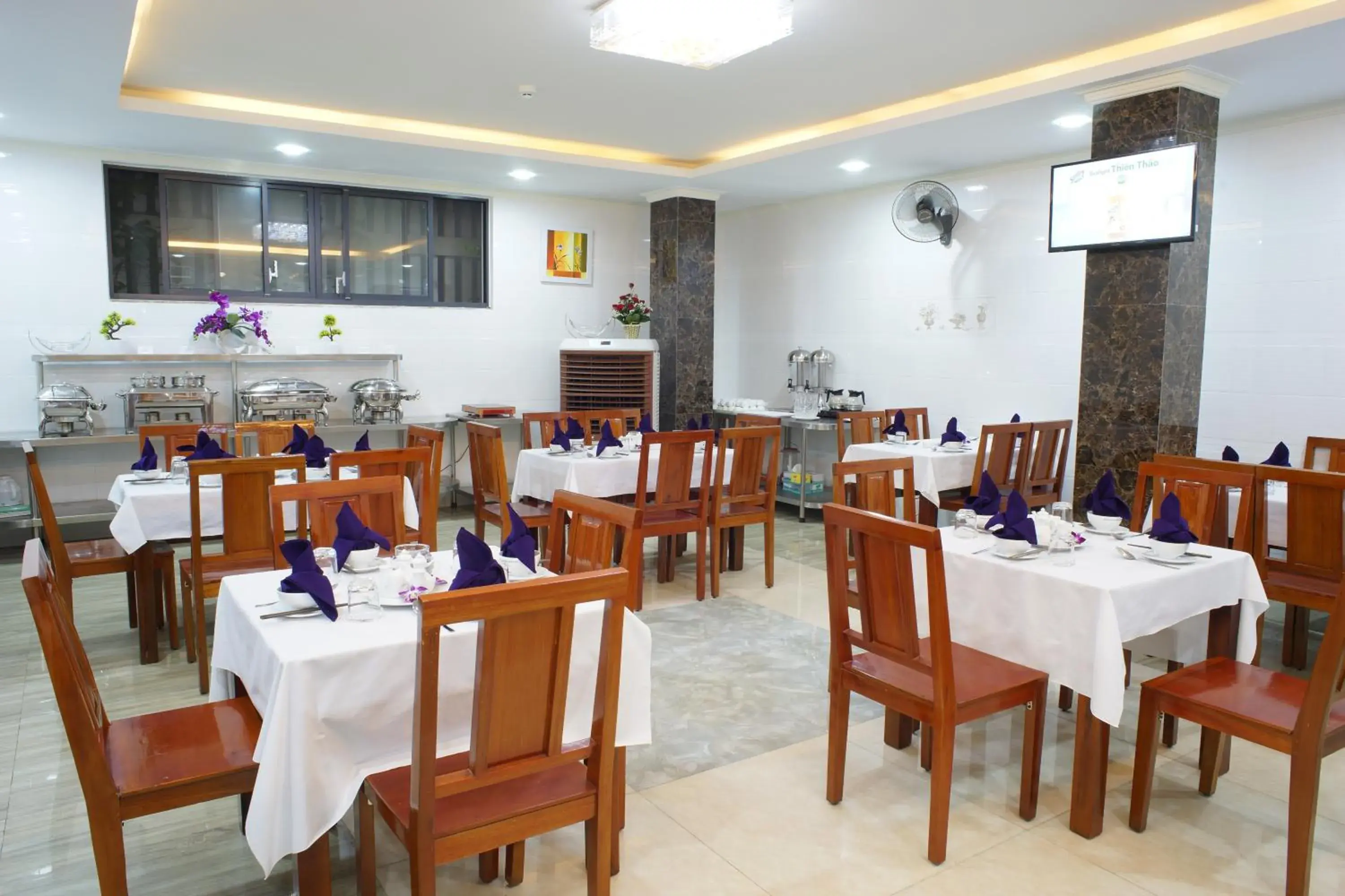 Restaurant/places to eat in La Maison Danang Beach Hotel Restaurant/places to eat in La Maison Danang Beach Hotel