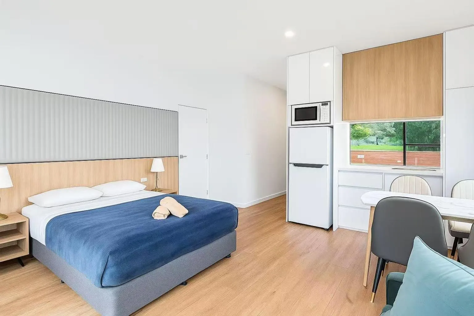 Bed in Apollo Dream Suites