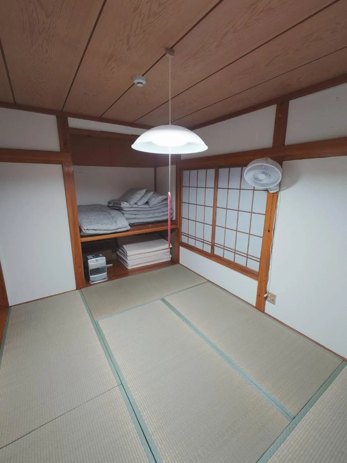 Photo of the whole room, Bed in HOTEL1800