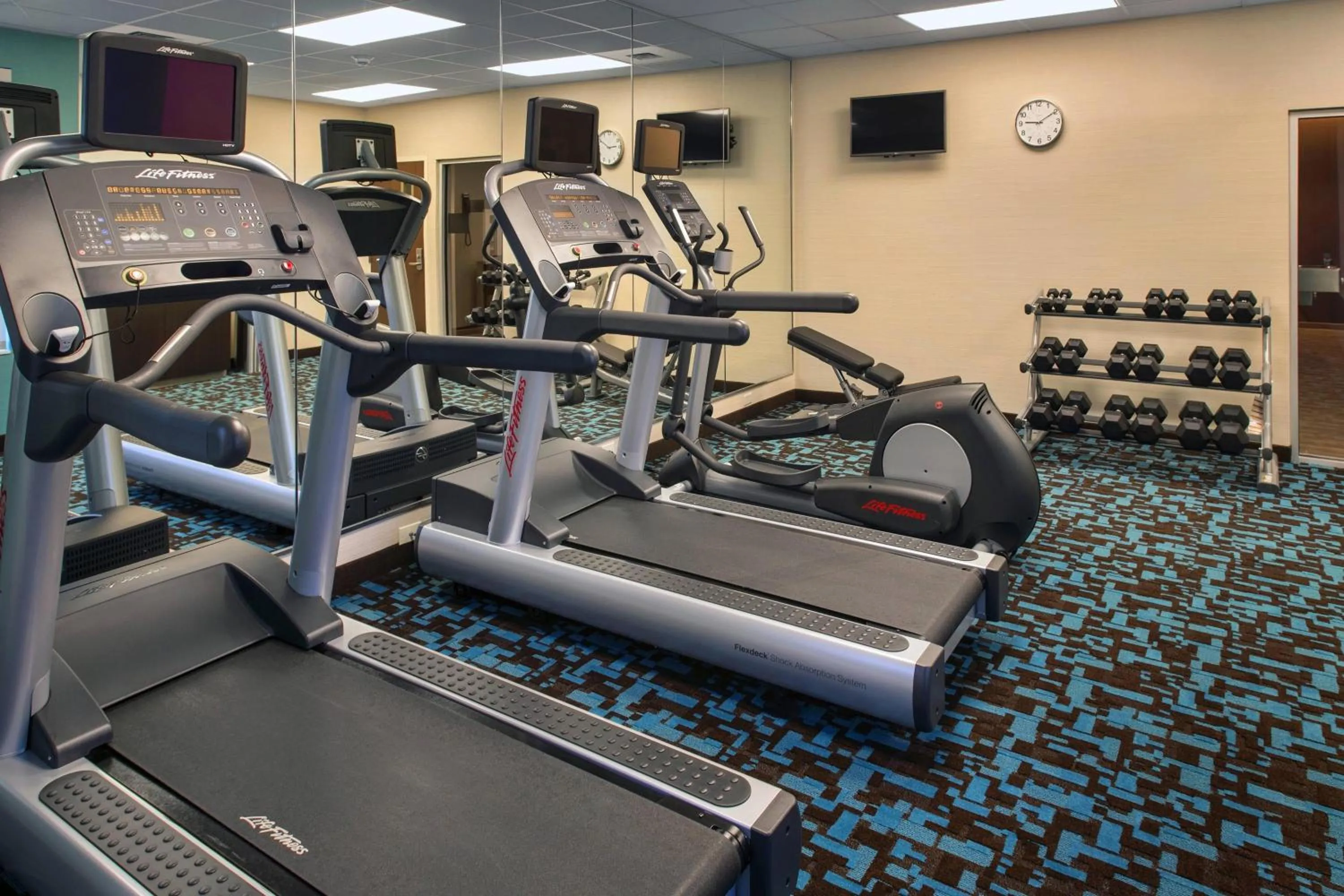 Fitness centre/facilities in Fairfield Inn & Suites by Marriott New Castle