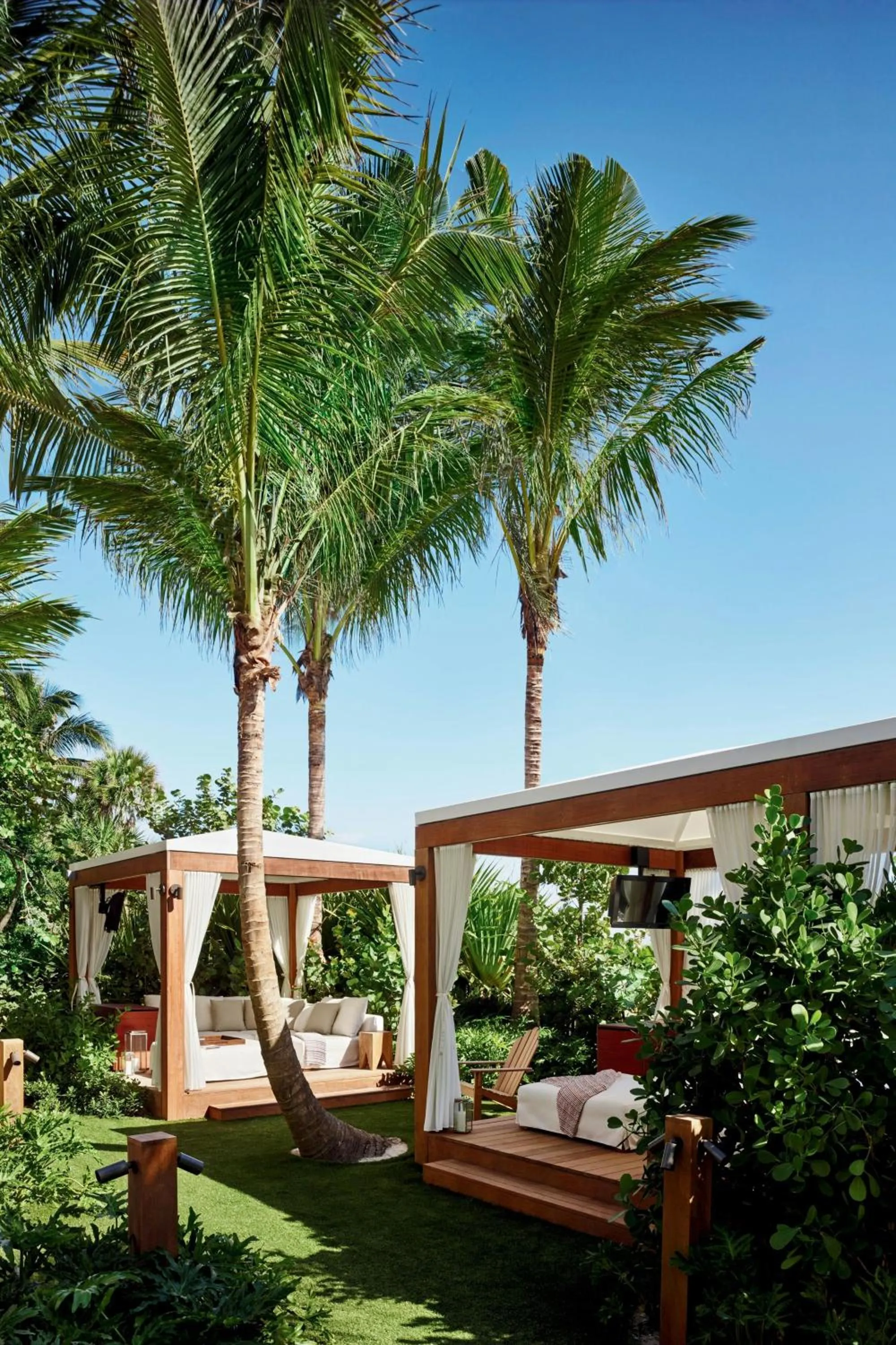 Area and facilities in The Miami Beach EDITION