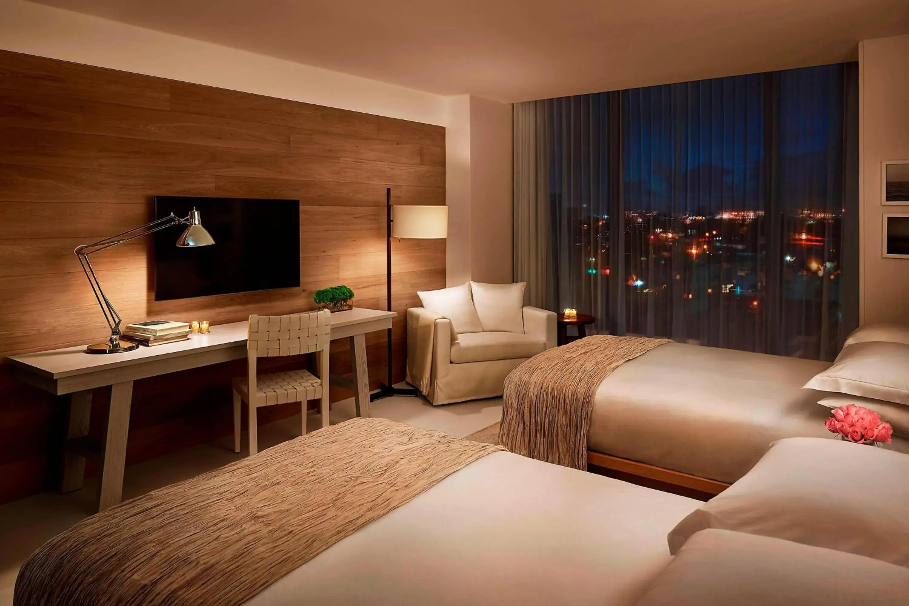 Oceanfront Double in The Miami Beach EDITION Oceanfront Double in The Miami Beach EDITION