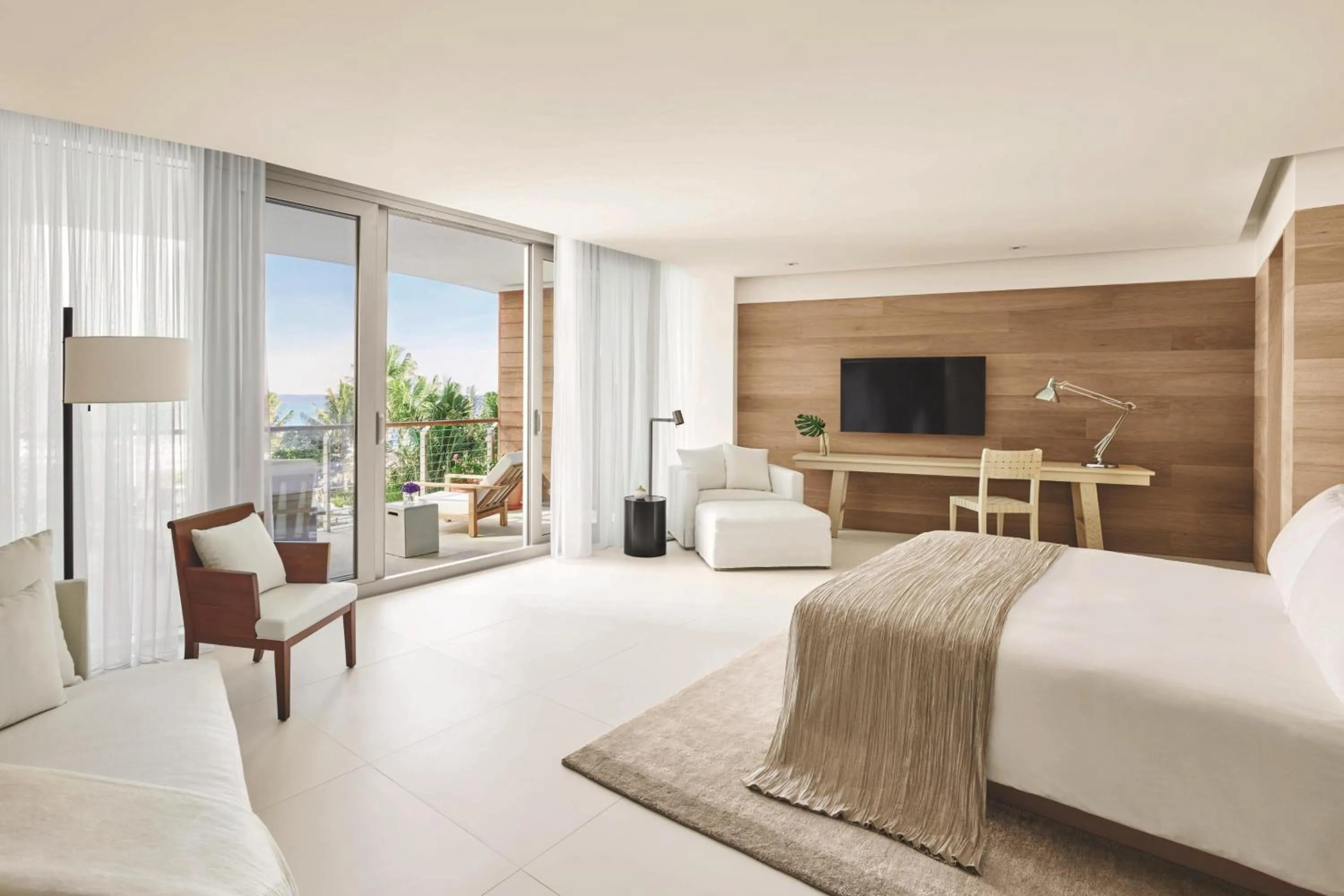 Bedroom, Bed in The Miami Beach EDITION