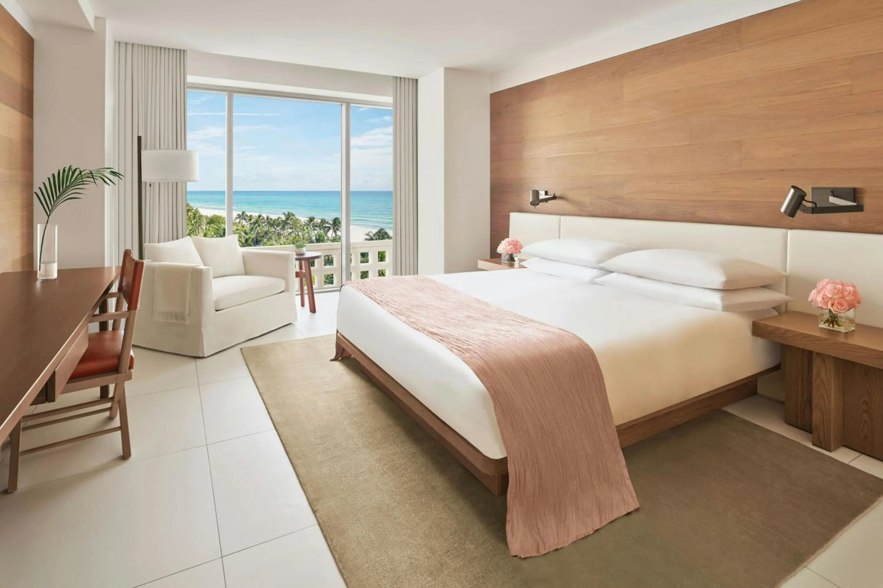 Bedroom, Bed in The Miami Beach EDITION