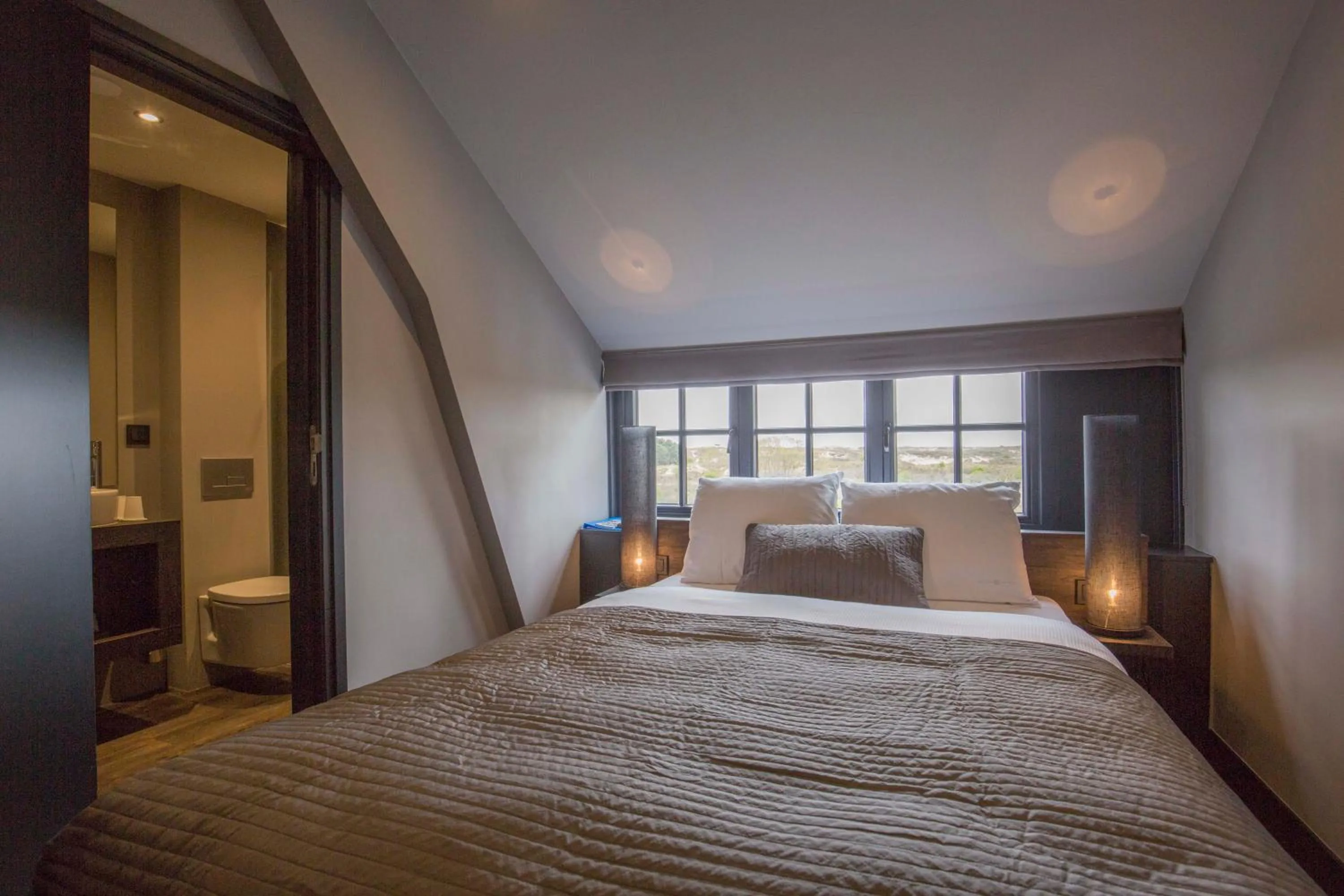 Bed in Fletcher Boutique Hotel Duinoord