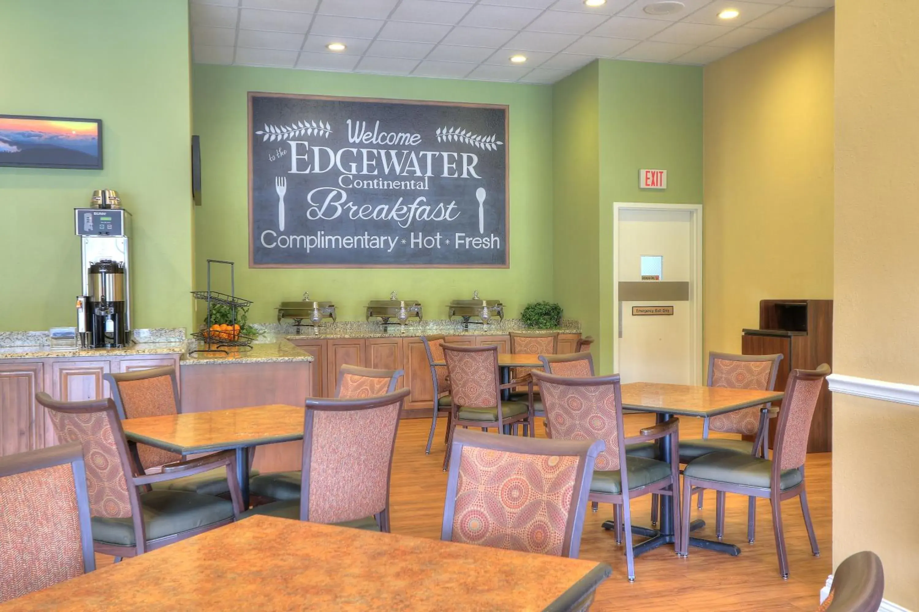 Restaurant/places to eat in Edgewater Hotel and Conference Center Restaurant/places to eat in Edgewater Hotel and Conference Center