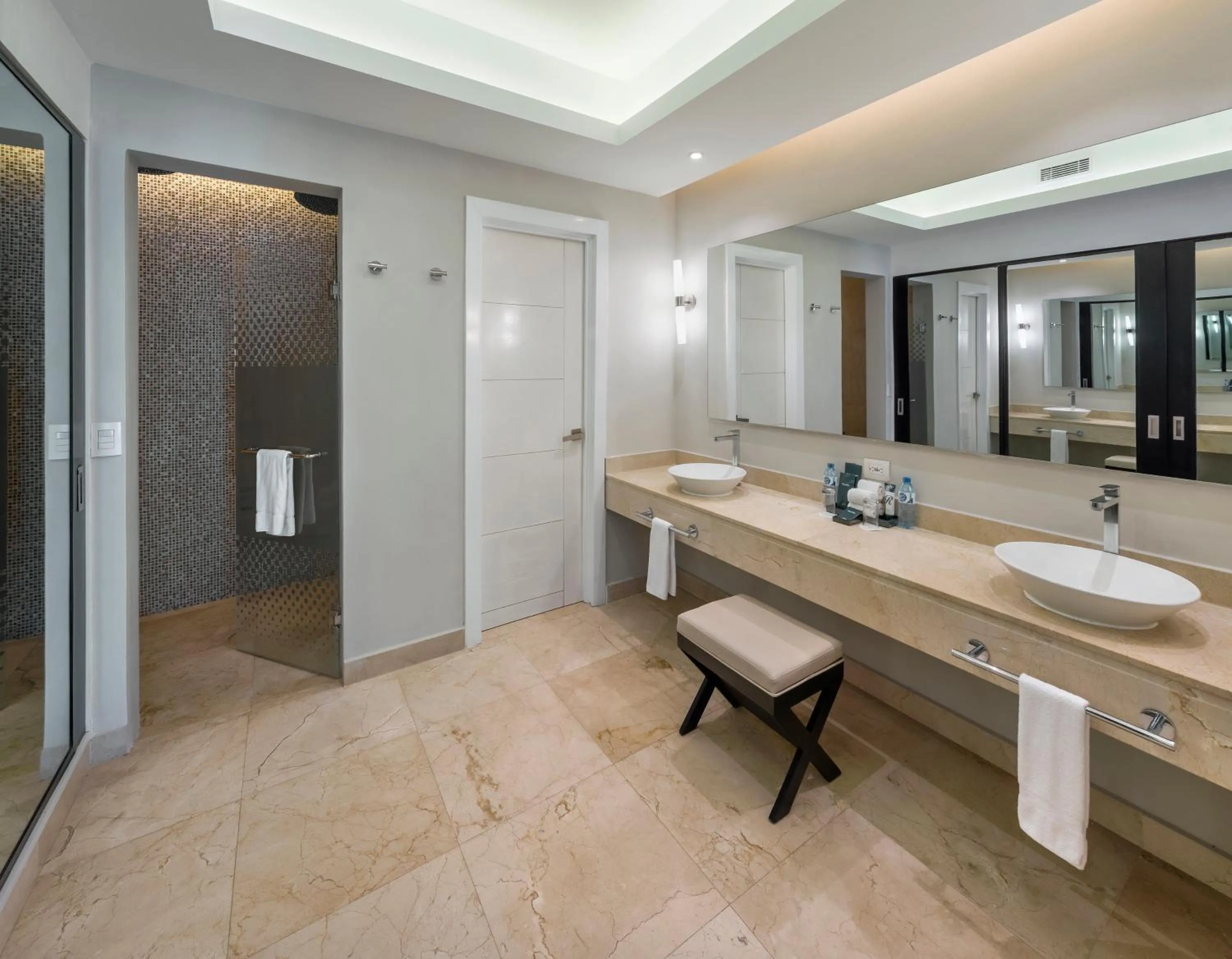 Bathroom in Royalton CHIC Punta Cana, An Autograph Collection All-Inclusive Resort & Casino, Adults Only