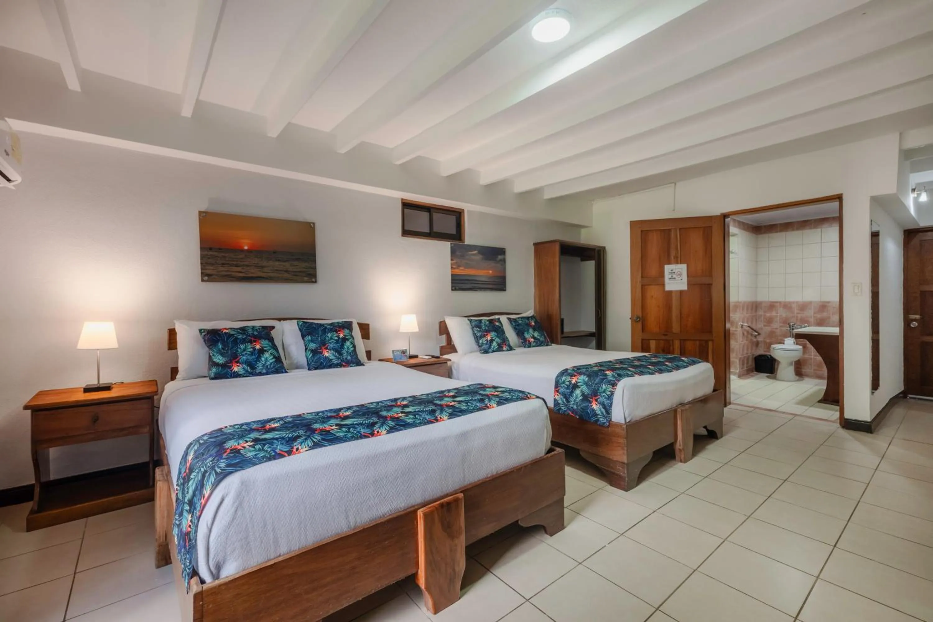 Bed in Jaco Laguna Resort & Beach Club