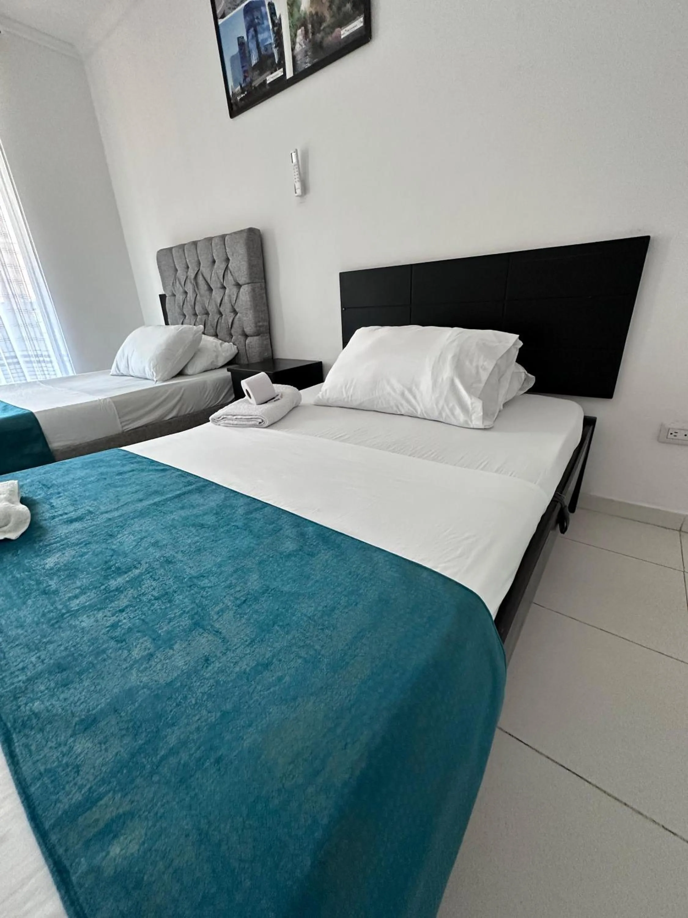 Photo of the whole room in SGH Rodadero Suites