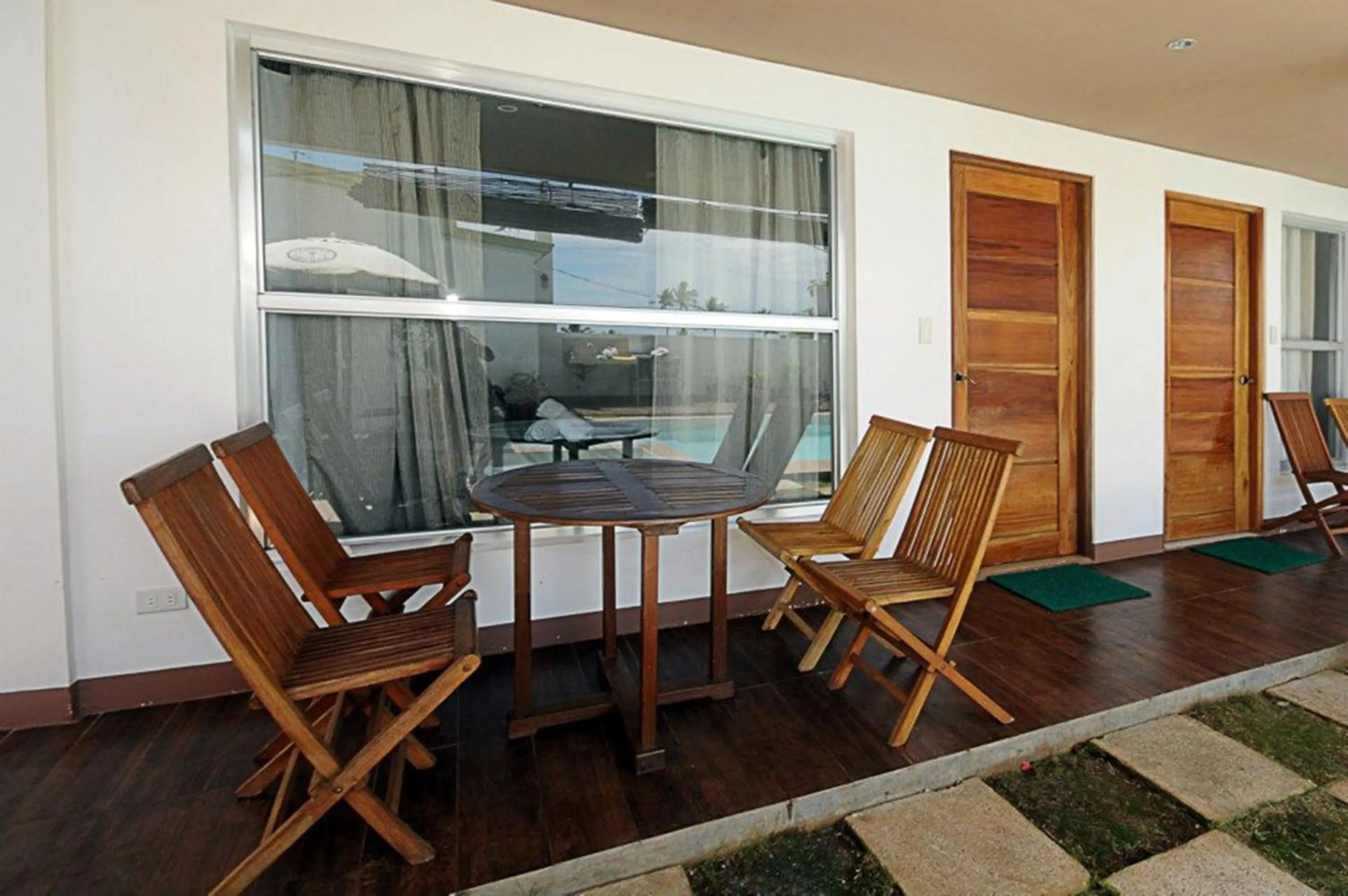 Bluewaves Westcliff Villa