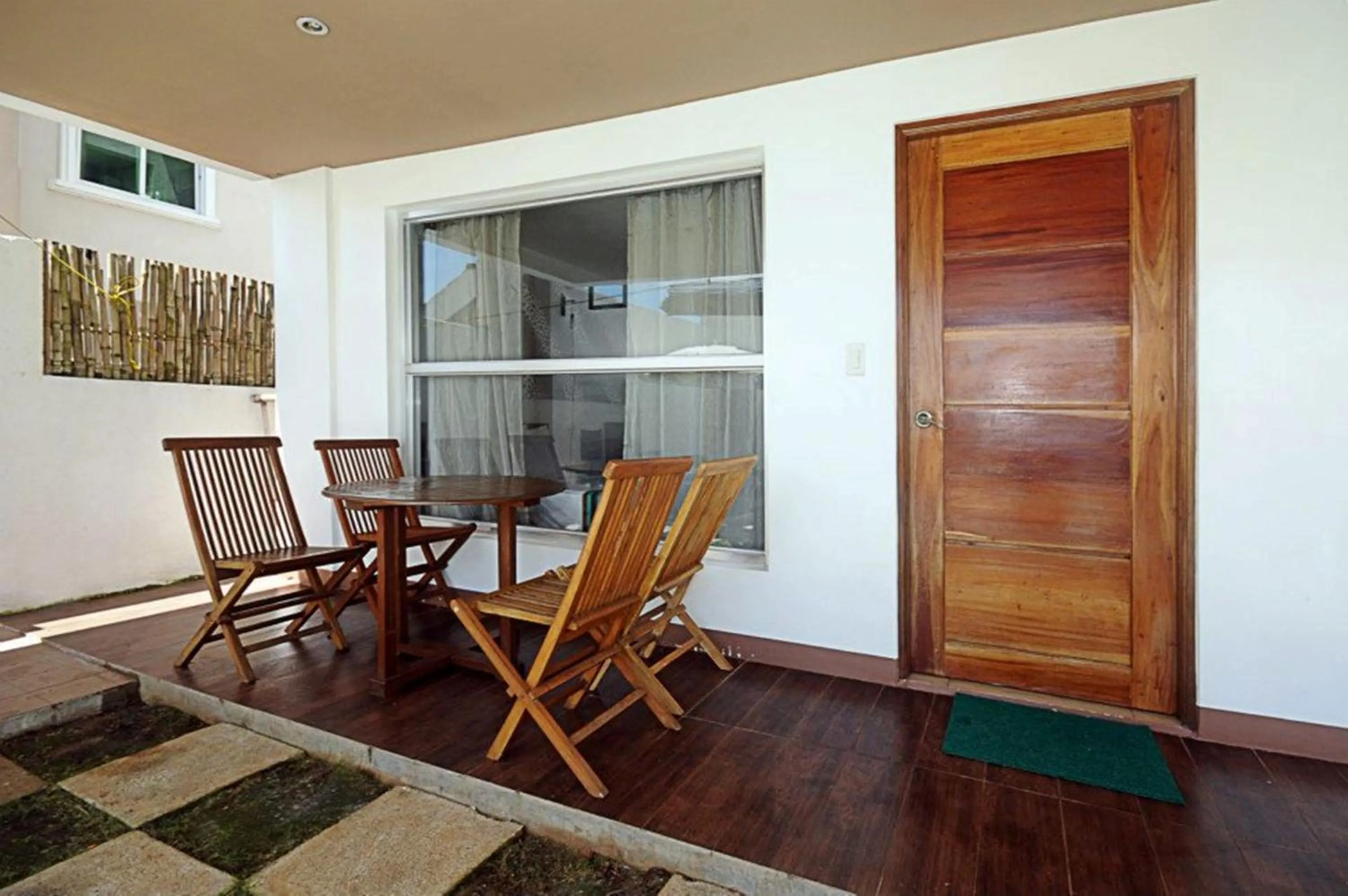 Bluewaves Westcliff Villa