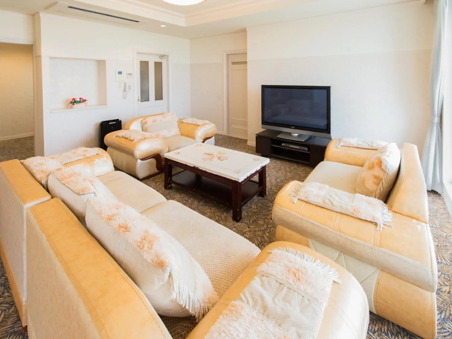 Photo of the whole room in Spa Resort LiVEMAX