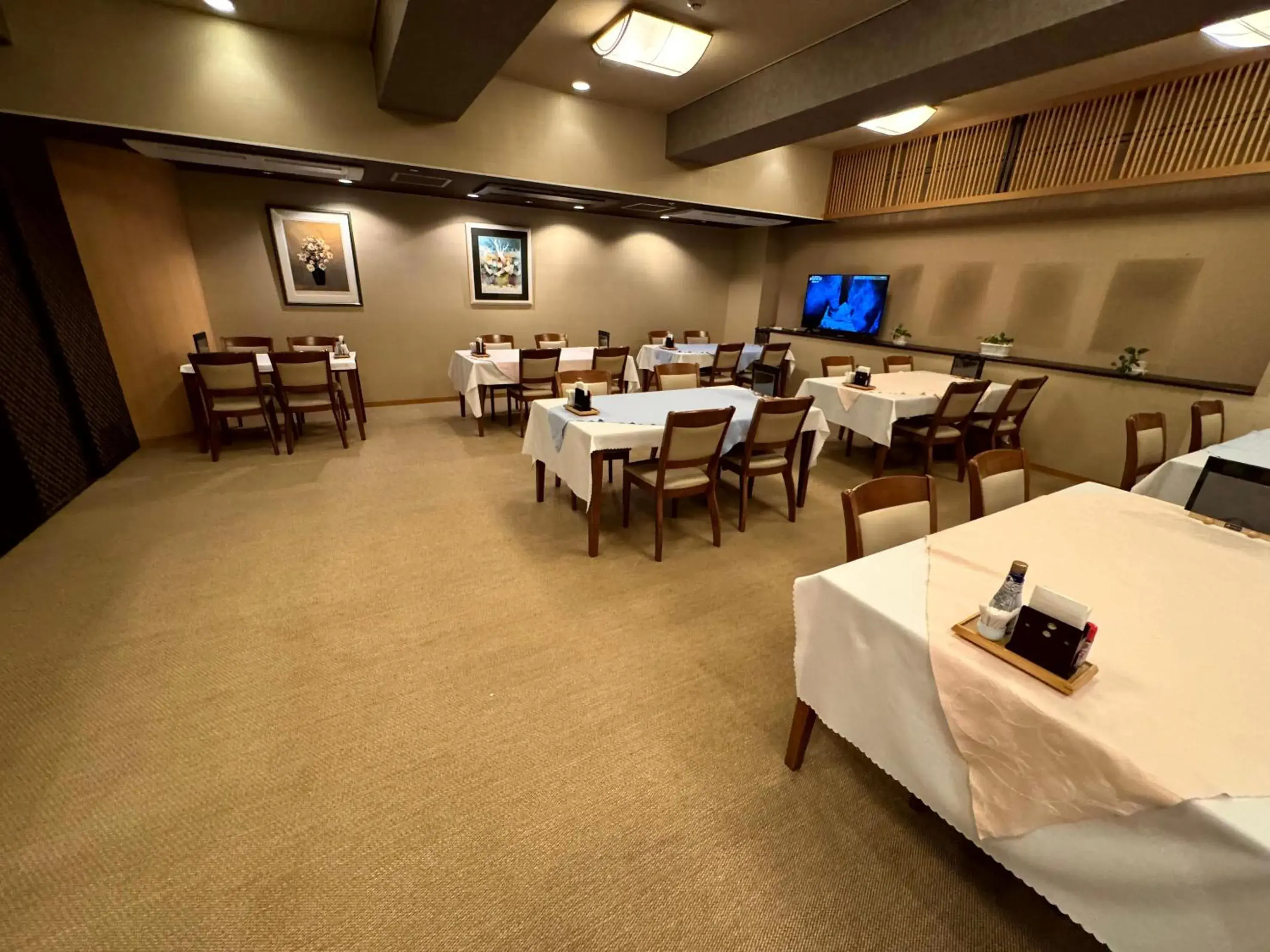 Restaurant/places to eat in Spa Resort LiVEMAX Restaurant/places to eat in Spa Resort LiVEMAX