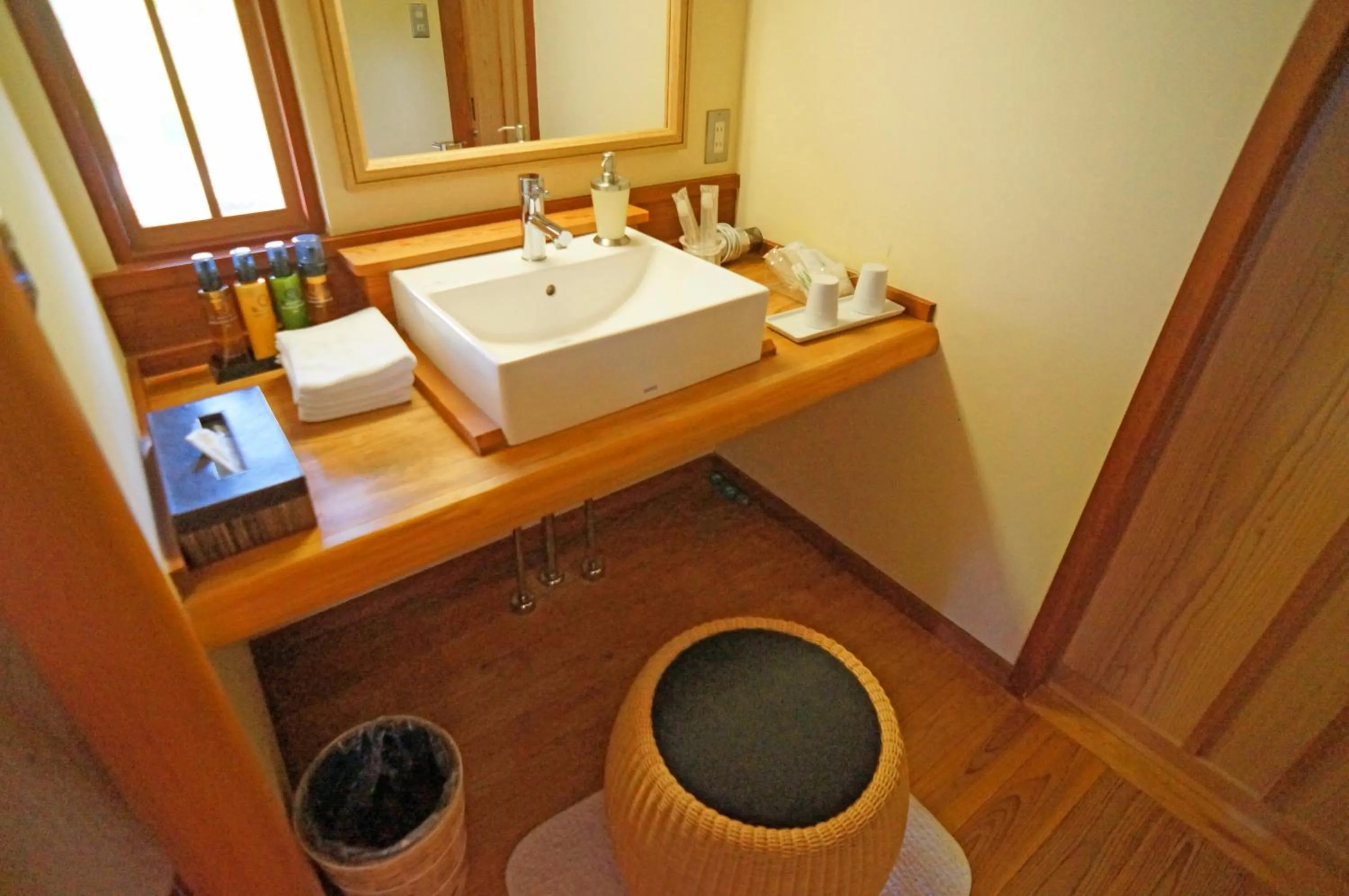Bathroom in Mujinzo
