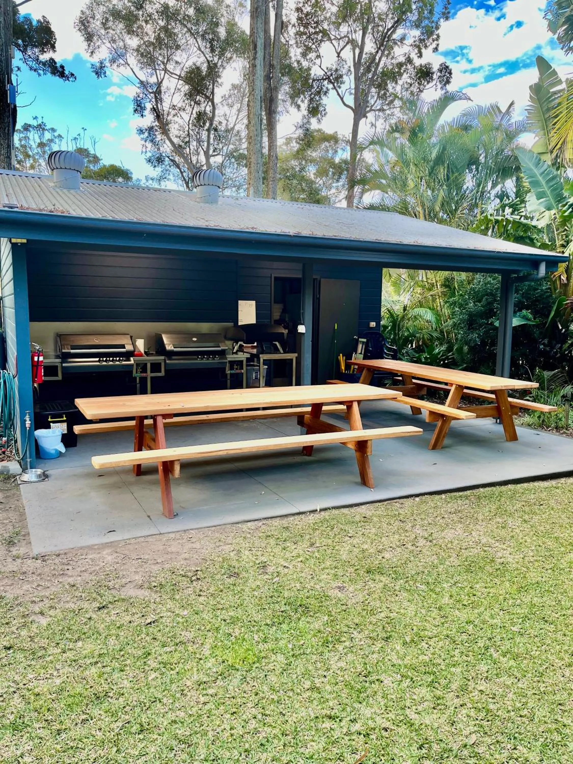 BBQ facilities in Safety Beach Bungalows