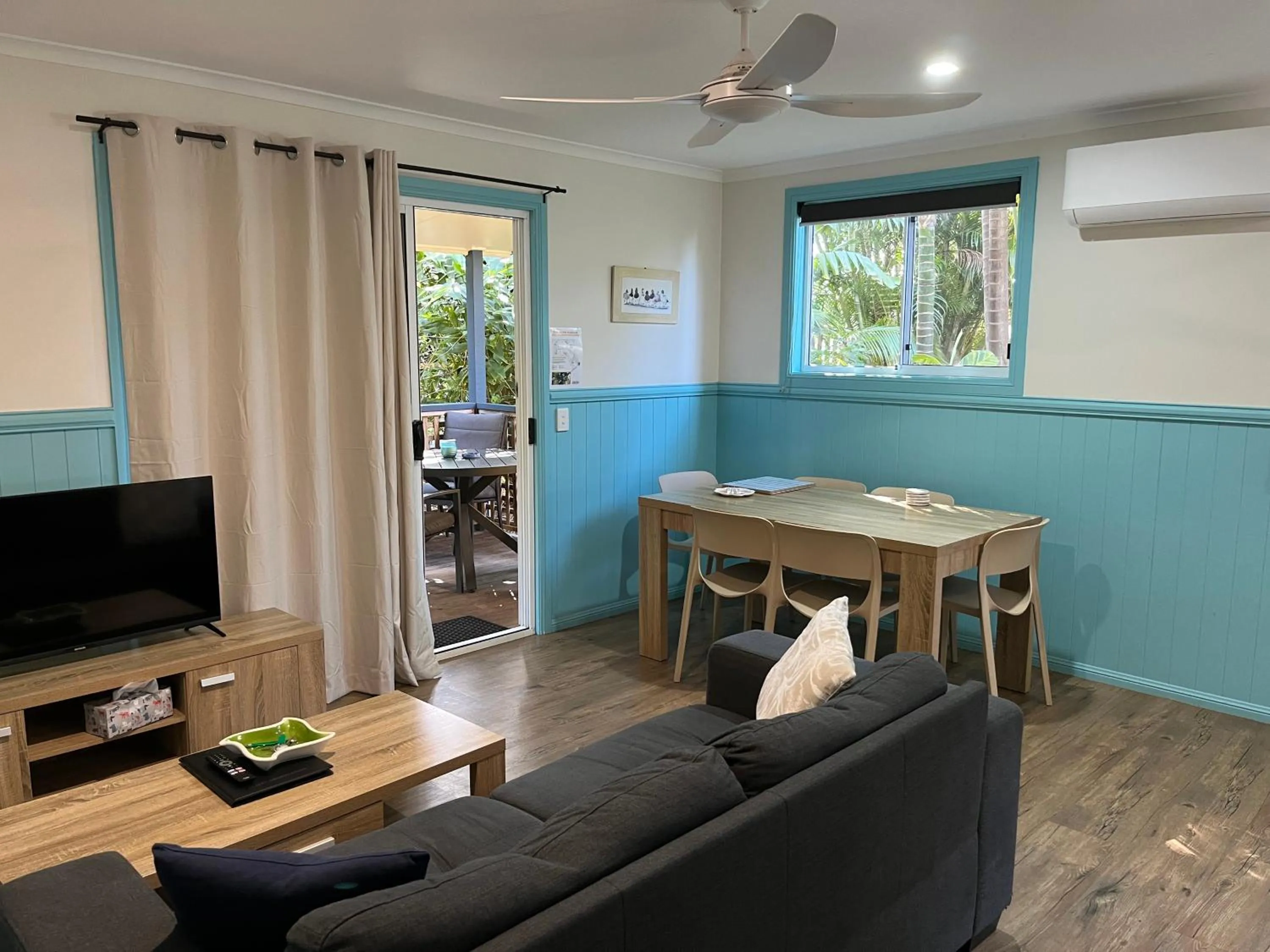 Safety Beach Bungalows