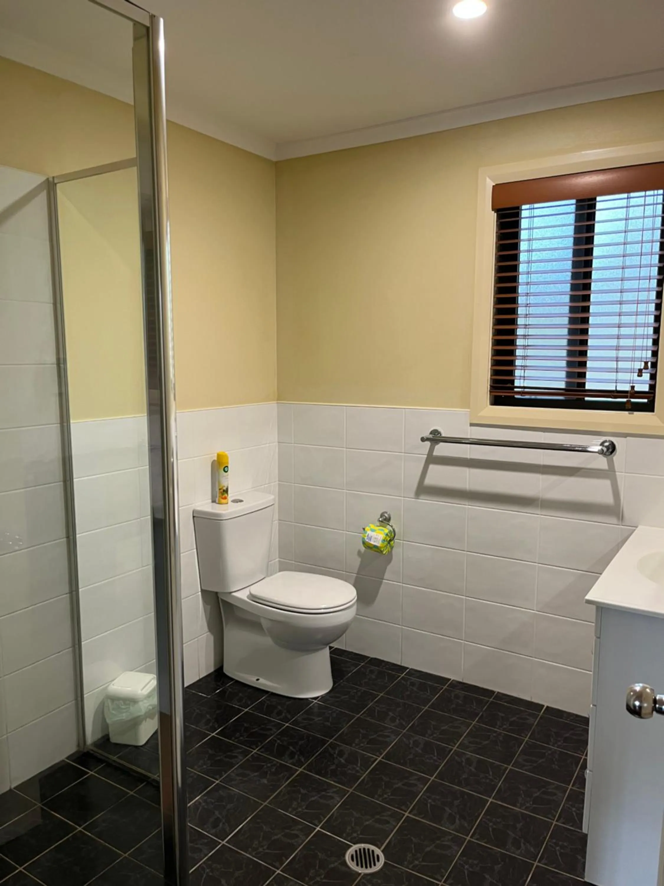 Safety Beach Bungalows