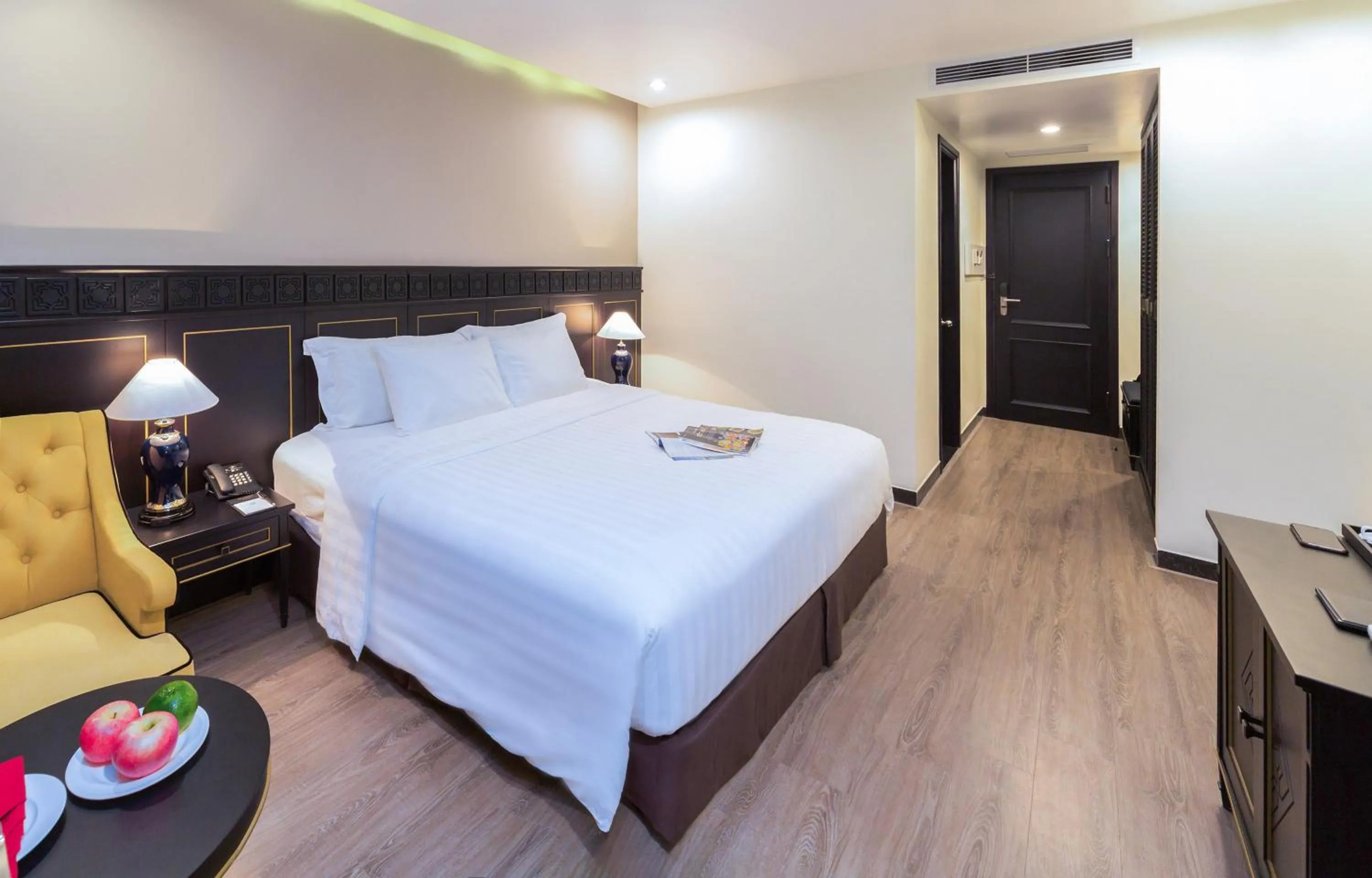 Bed in Hotel Sapa Square Affiliated by Melia