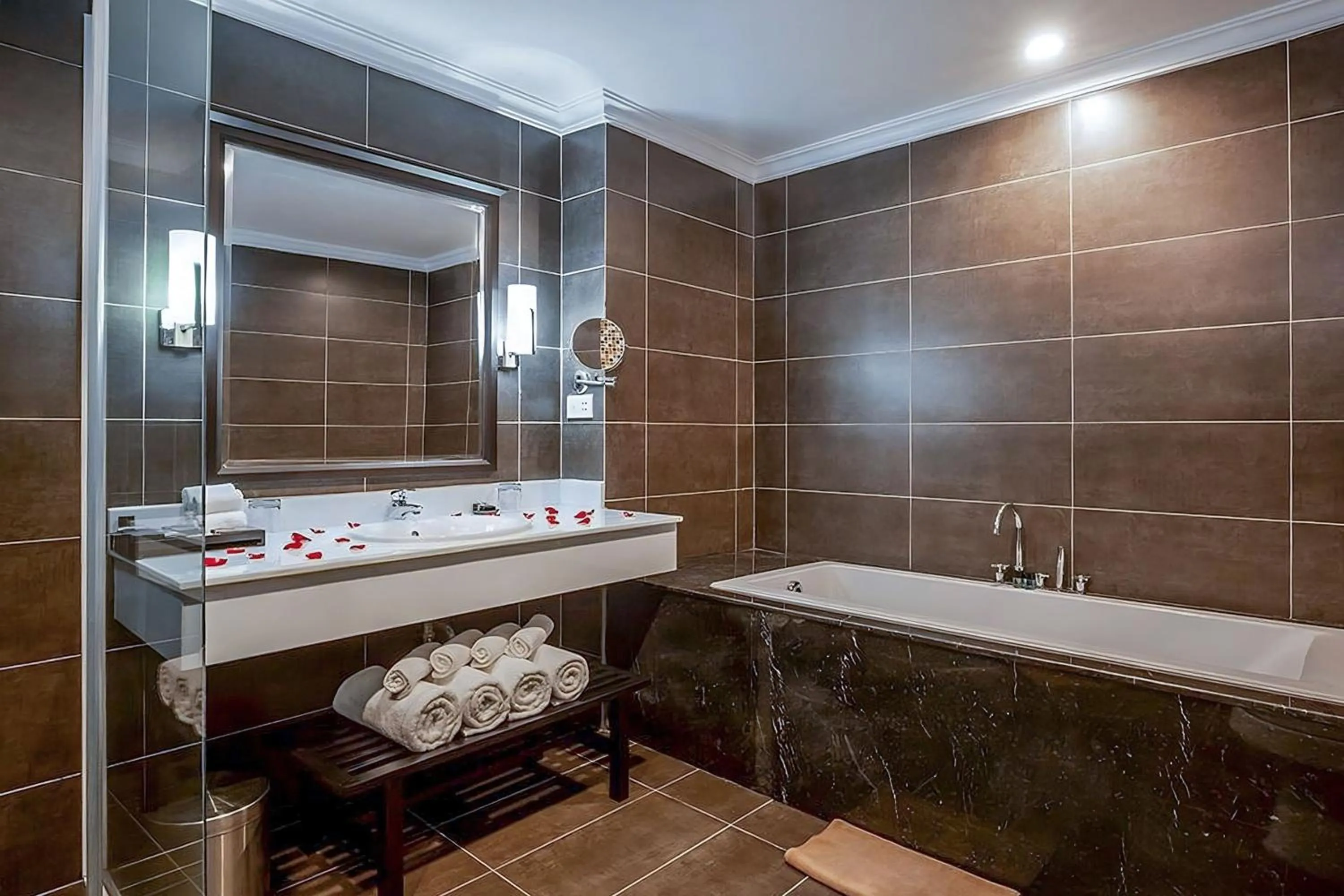 Bathroom in Hotel Sapa Square Affiliated by Meliá