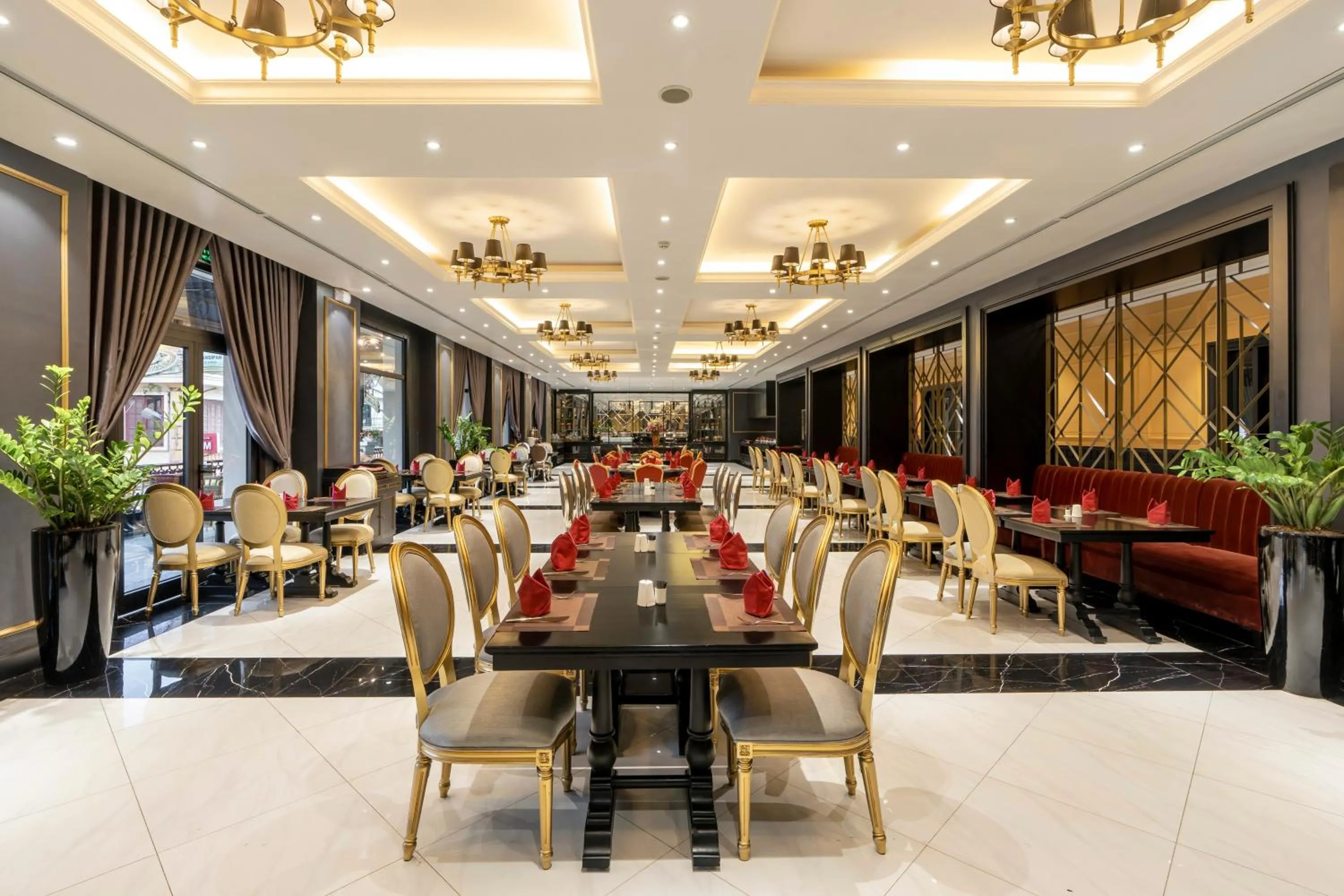 Restaurant/places to eat in Hotel Sapa Square Affiliated by Melia