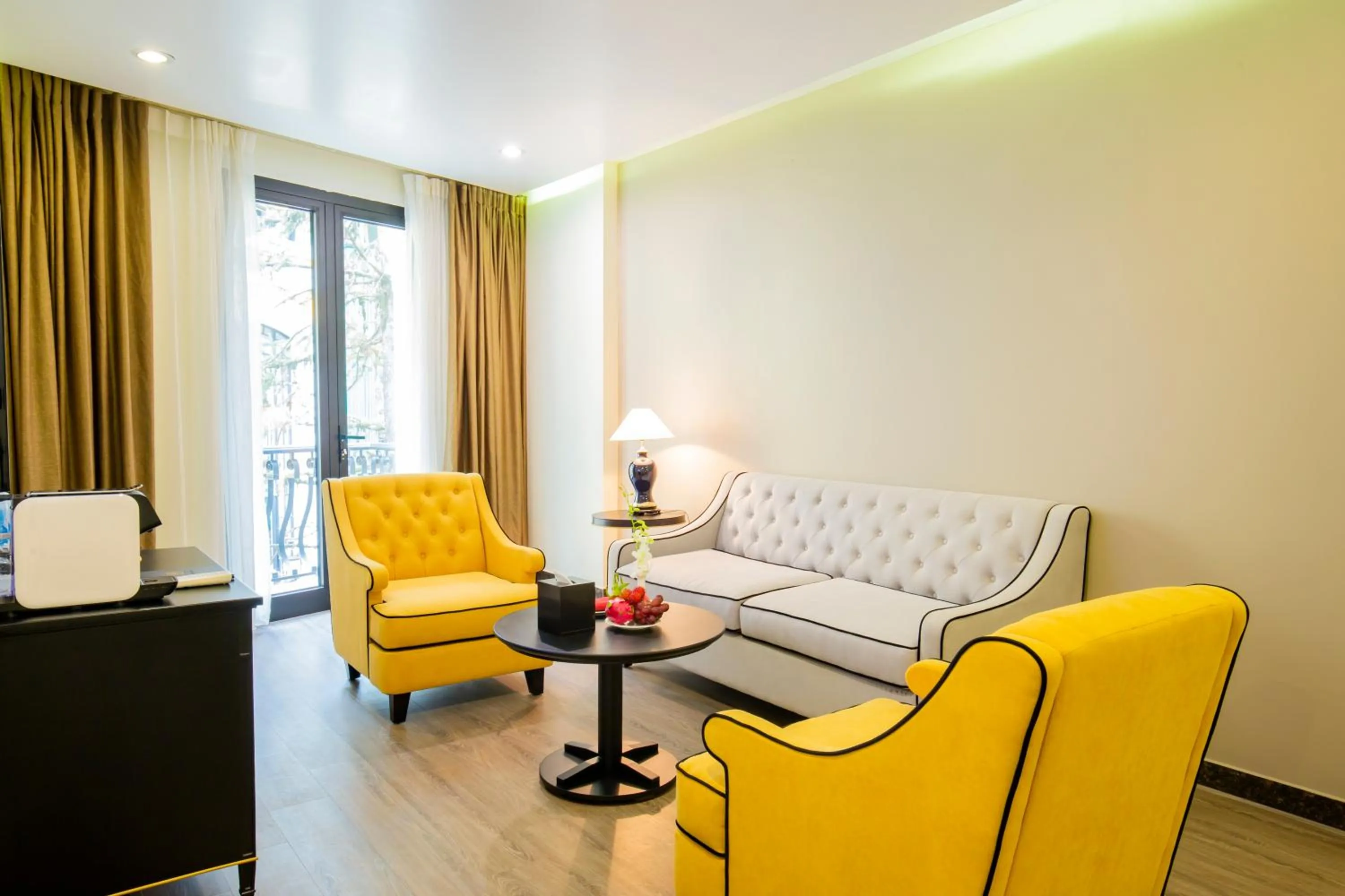 Living room in Hotel Sapa Square Affiliated by Melia