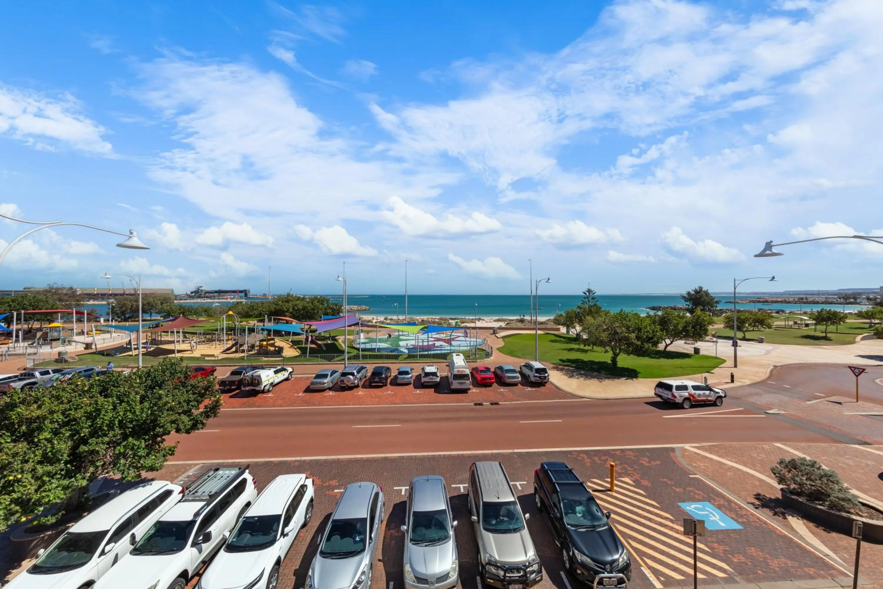 Day in Ocean Centre Hotel