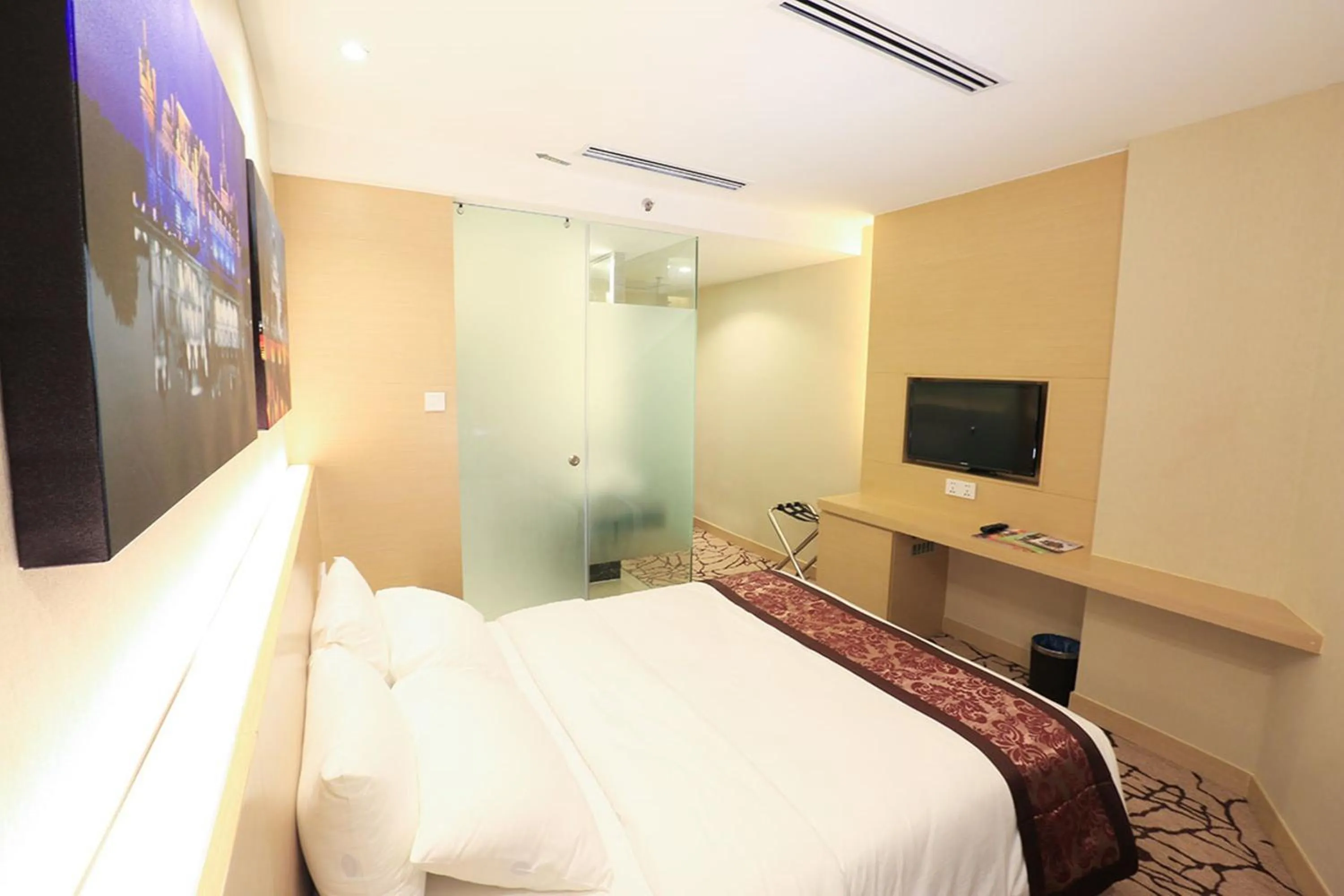 Bed in Eco Tree Hotel, Melaka