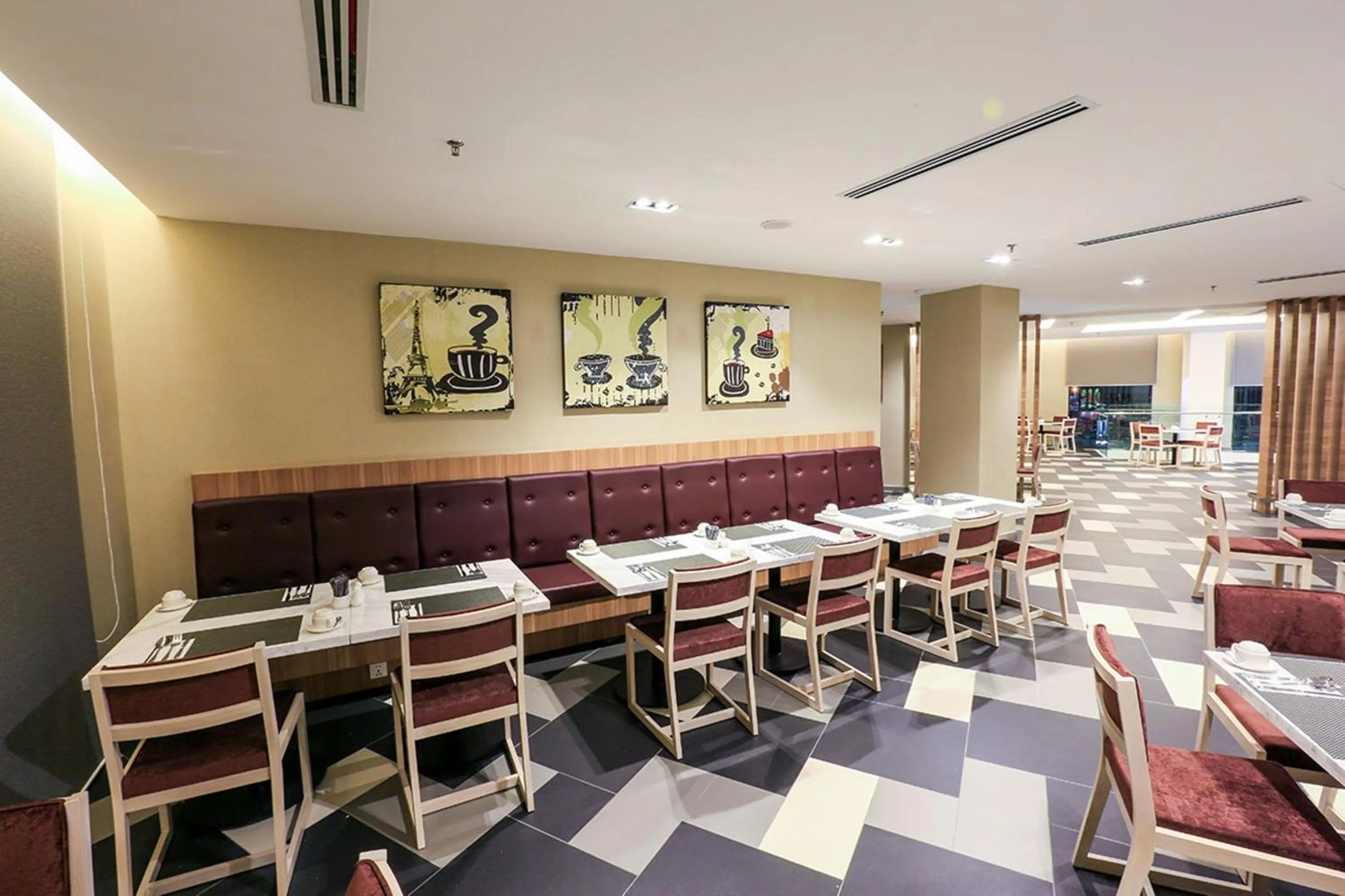 Restaurant/places to eat in Eco Tree Hotel, Melaka