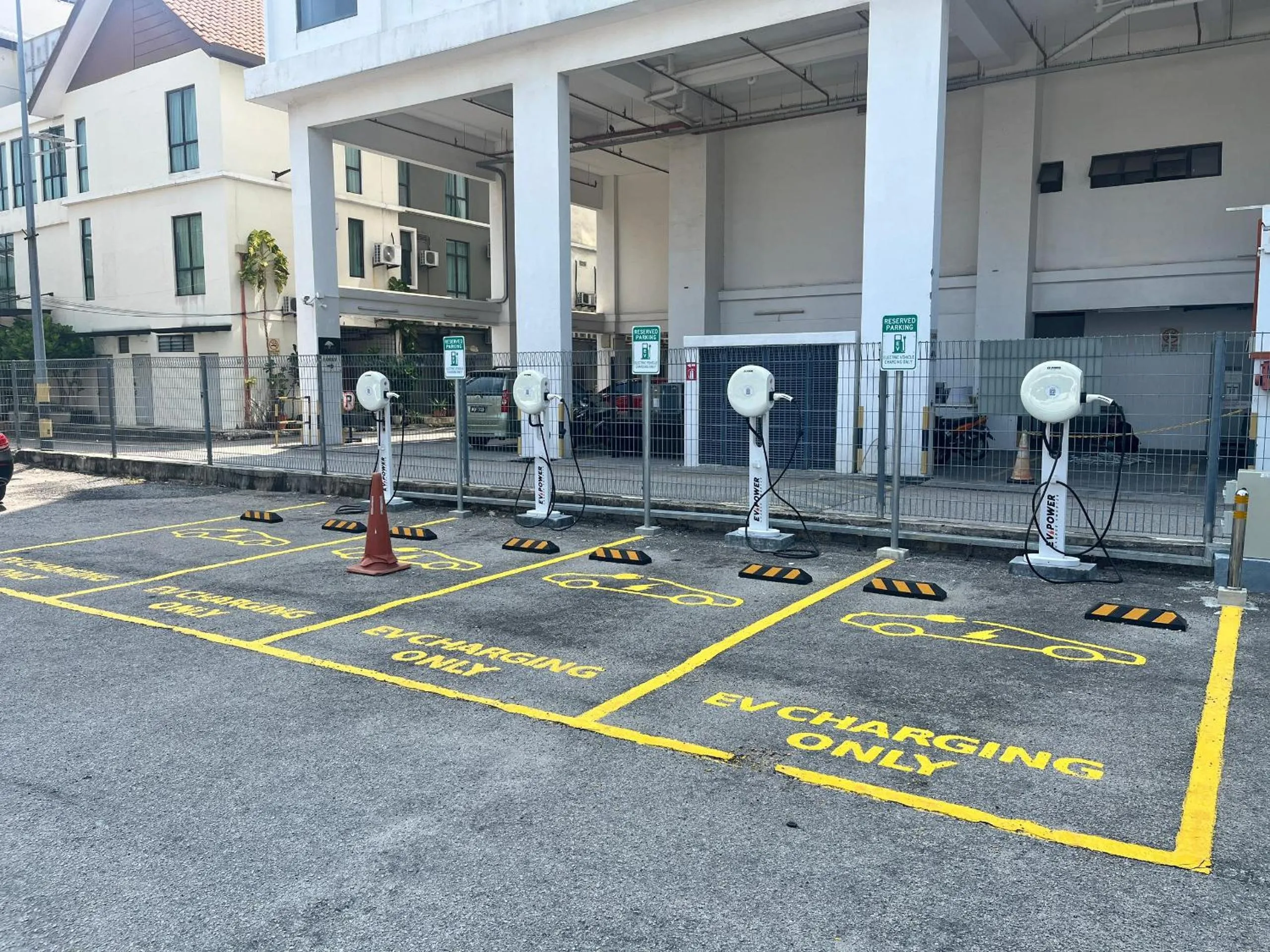 Parking in Eco Tree Hotel, Melaka