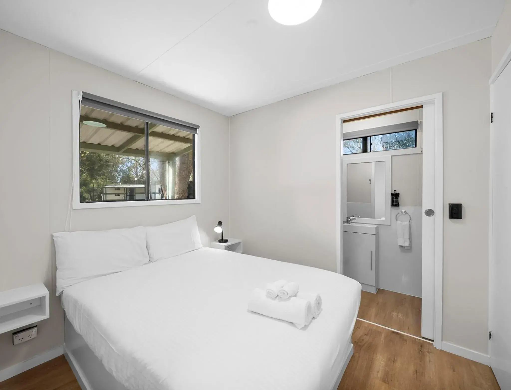 Standard Cabin - Not Pet Friendly in Shepparton Holiday Park and Village Standard Cabin - Not Pet Friendly in Shepparton Holiday Park and Village