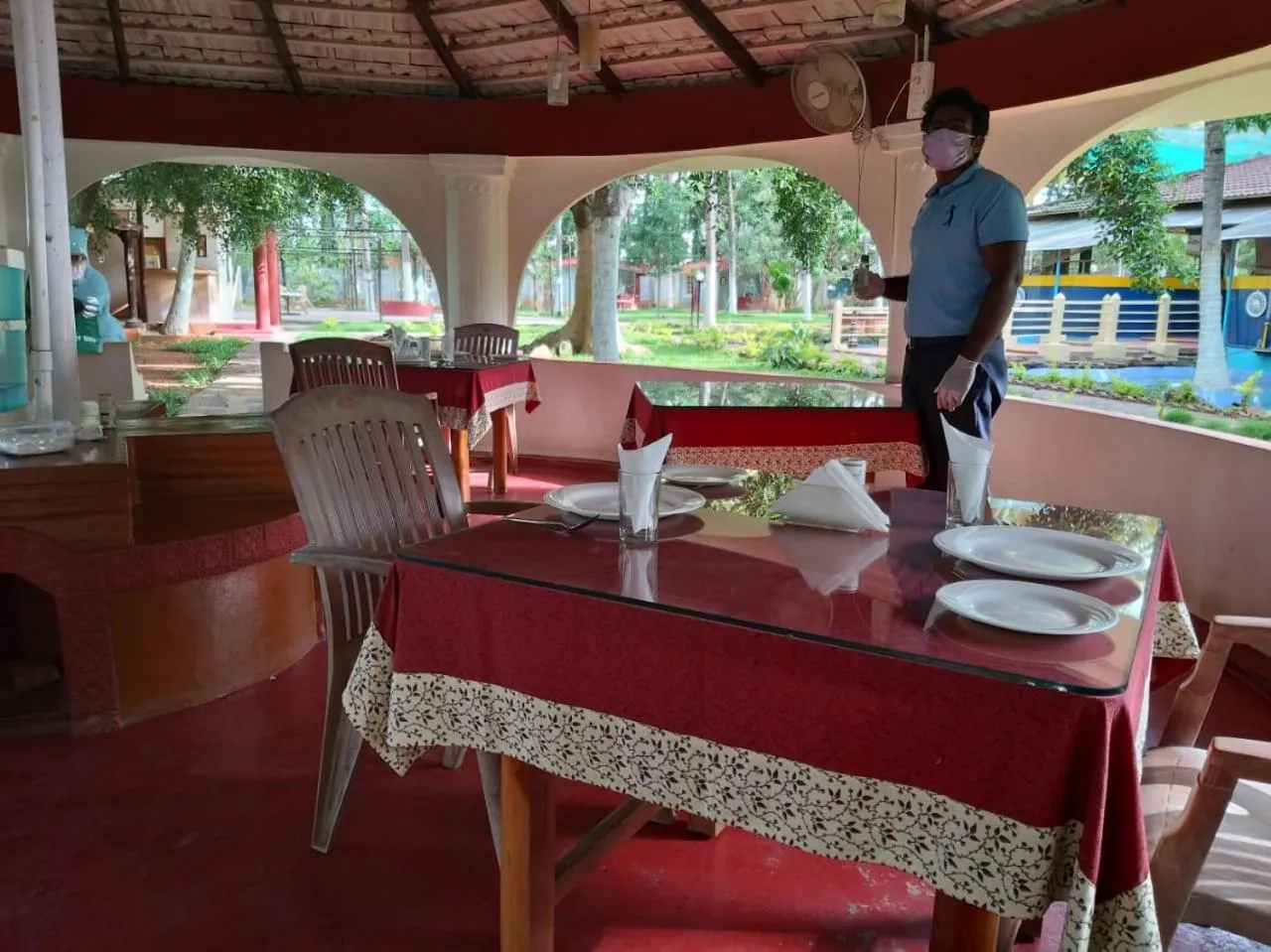 Restaurant/places to eat in Fantasy Golf Resort