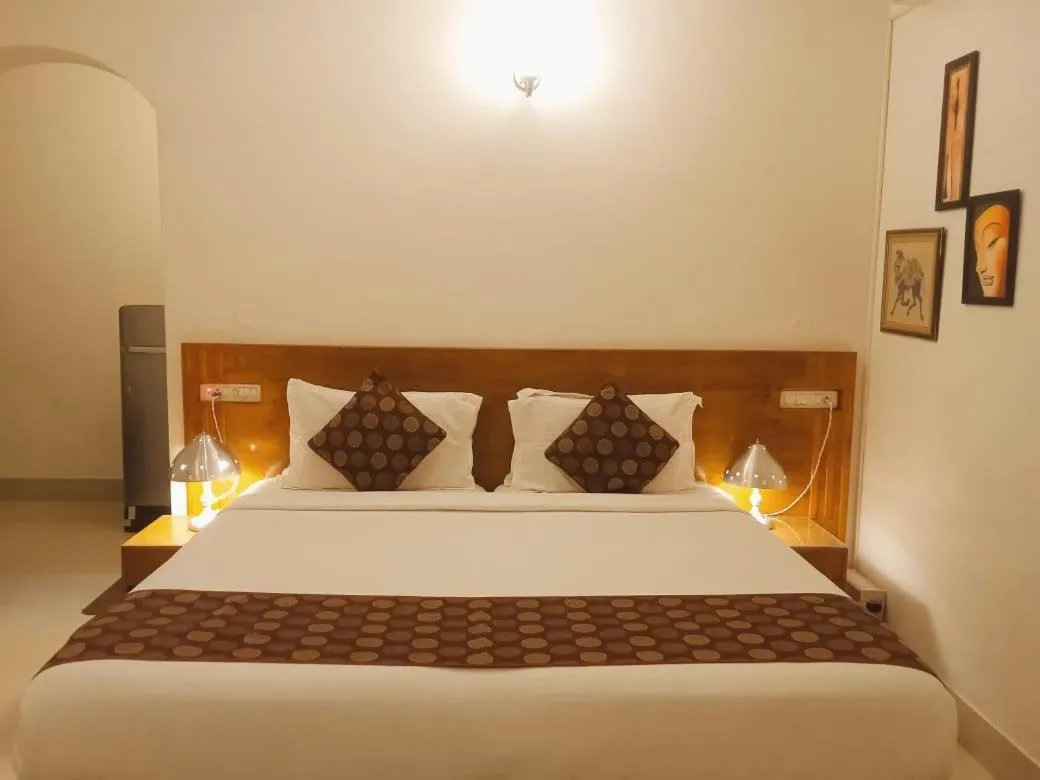 Bed in Fantasy Golf Resort