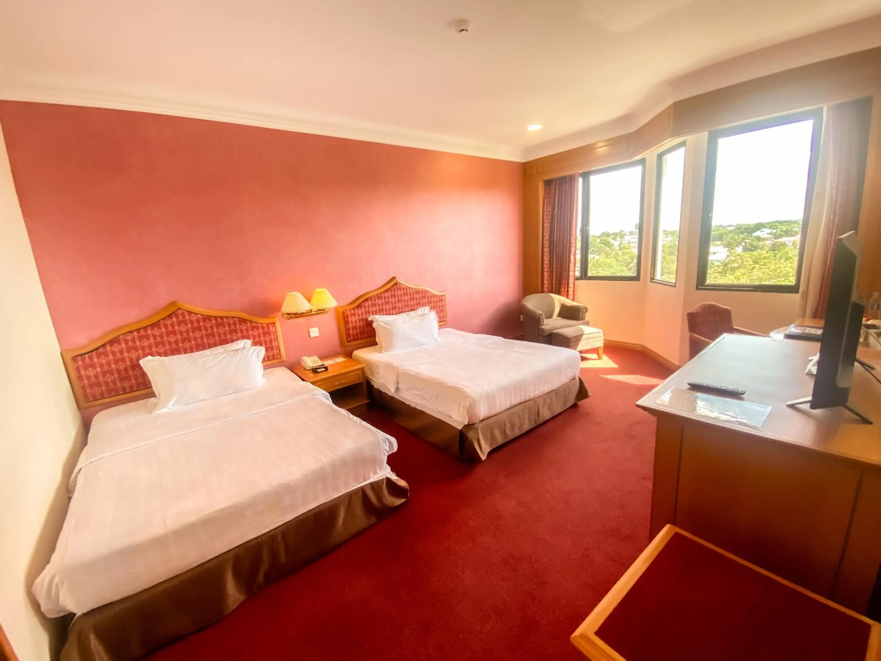 Bedroom, Bed in Parkview Hotel