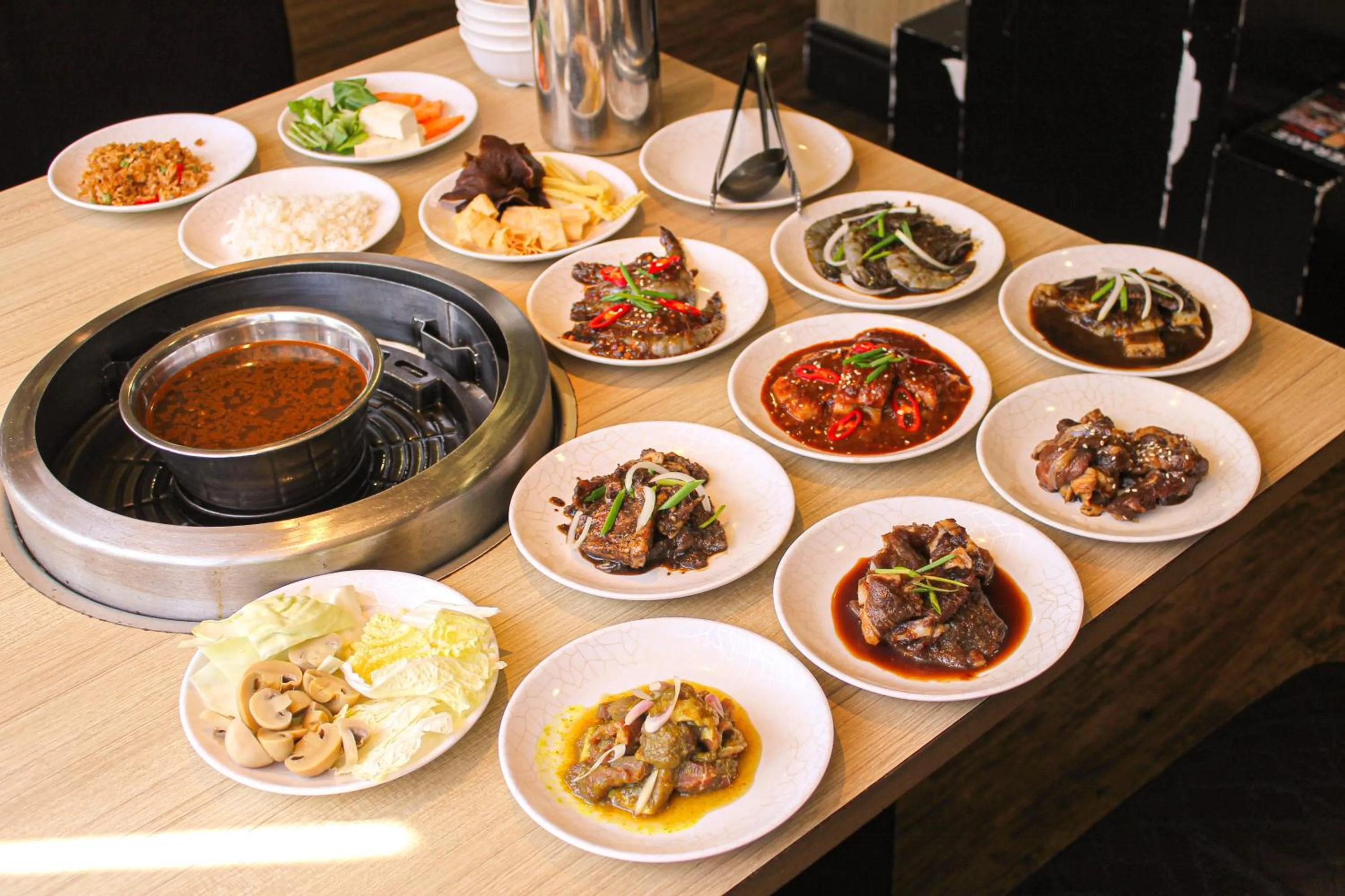 Restaurant/places to eat in Parkview Hotel