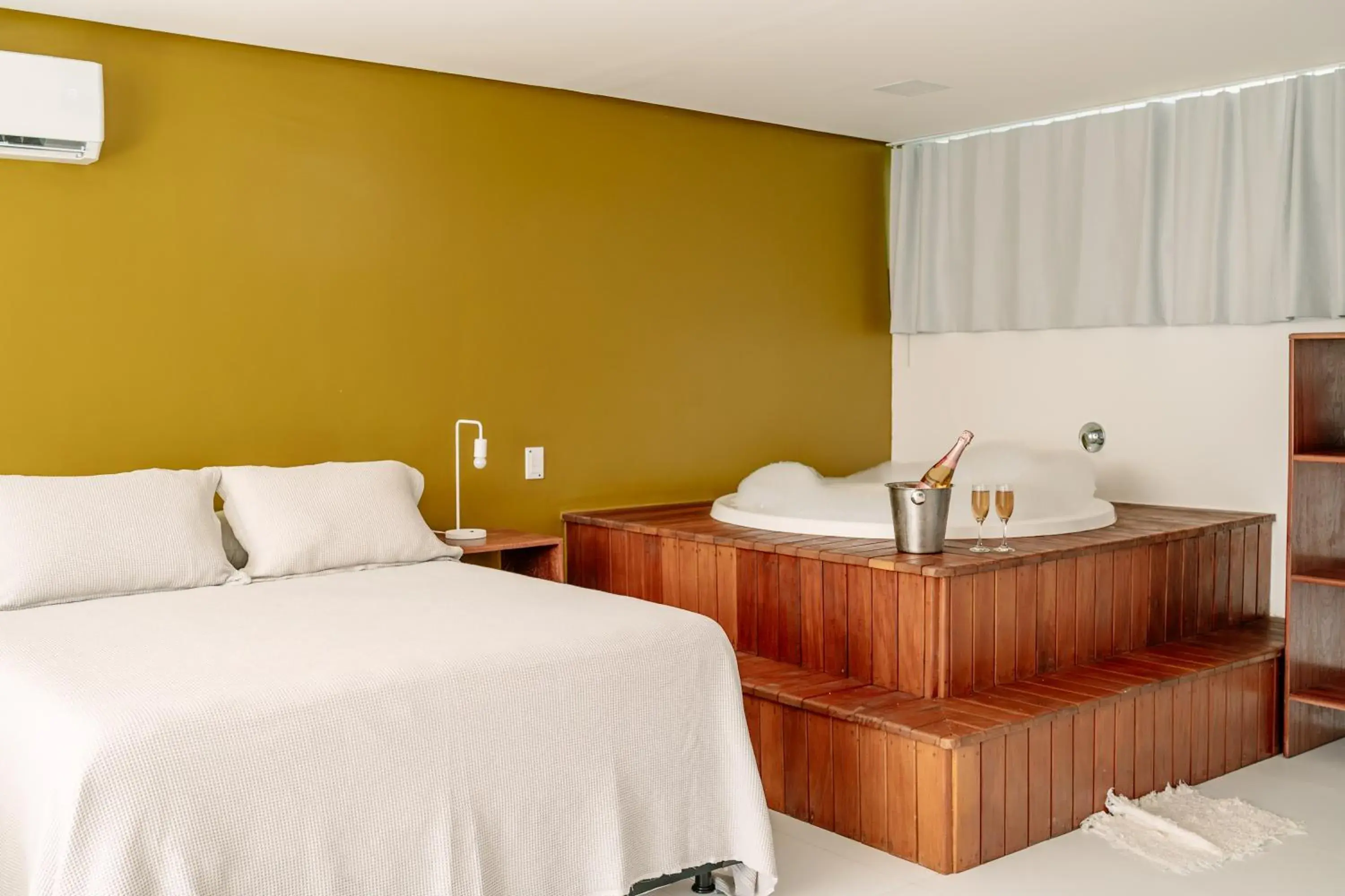 Deluxe Suite with Spa Bath in Pousada Corais de Ibiza Deluxe Suite with Spa Bath in Pousada Corais de Ibiza