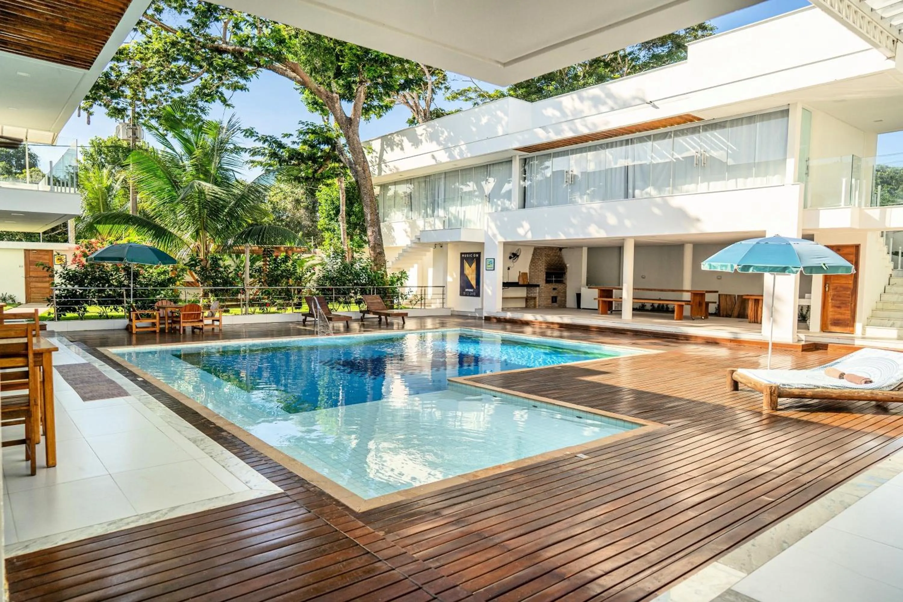 Swimming pool in Pousada Corais de Ibiza