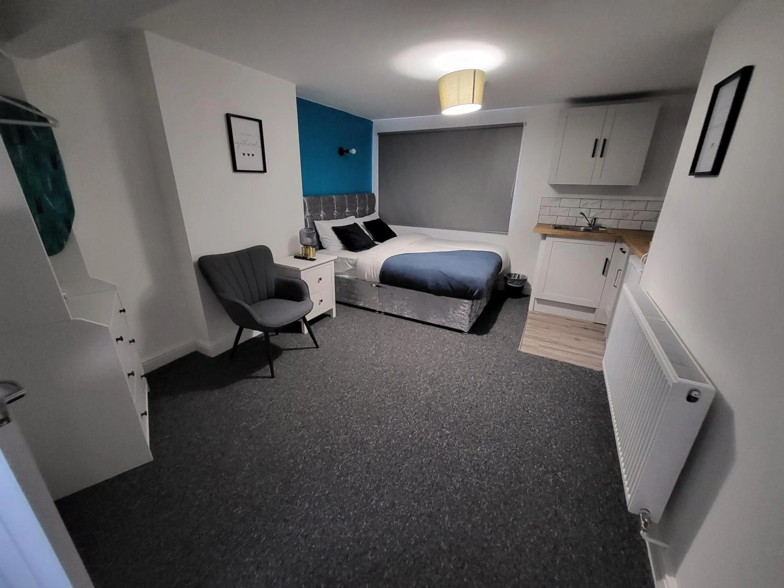 Premier Studios Nottingham - Tring Vale