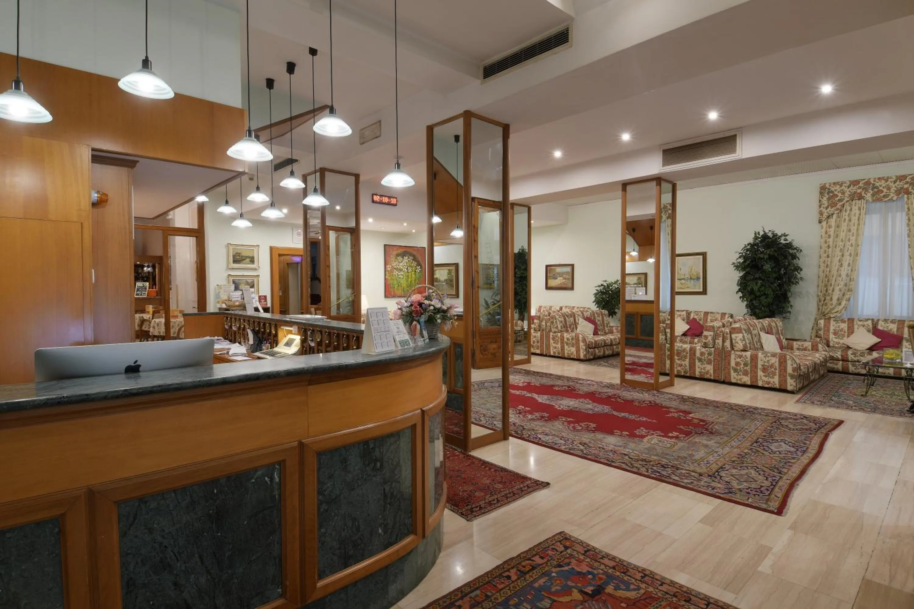 Lobby or reception in Hotel Brennero e Varsavia