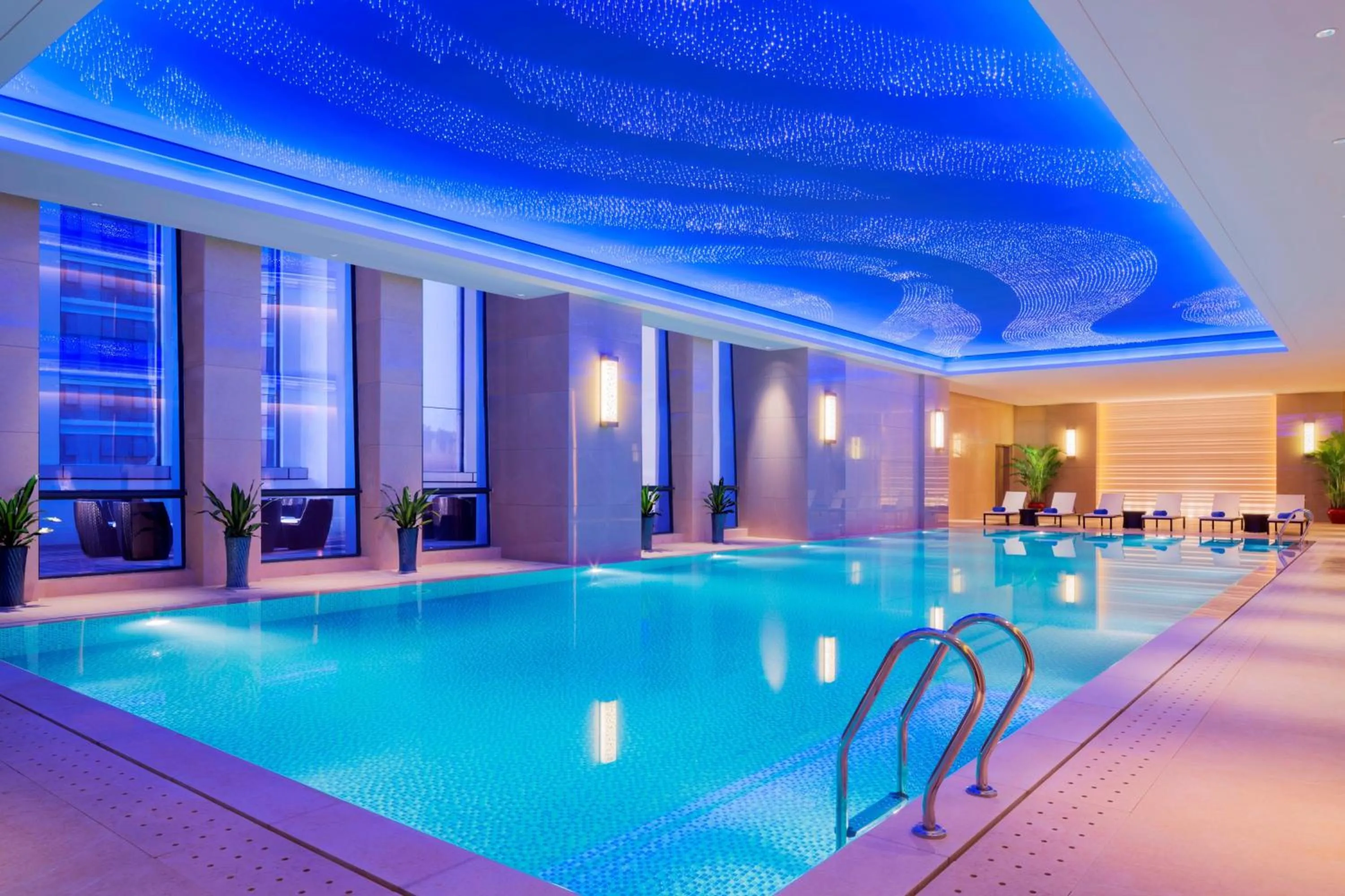 Swimming pool in Wanda Realm Guangzhou Zengcheng