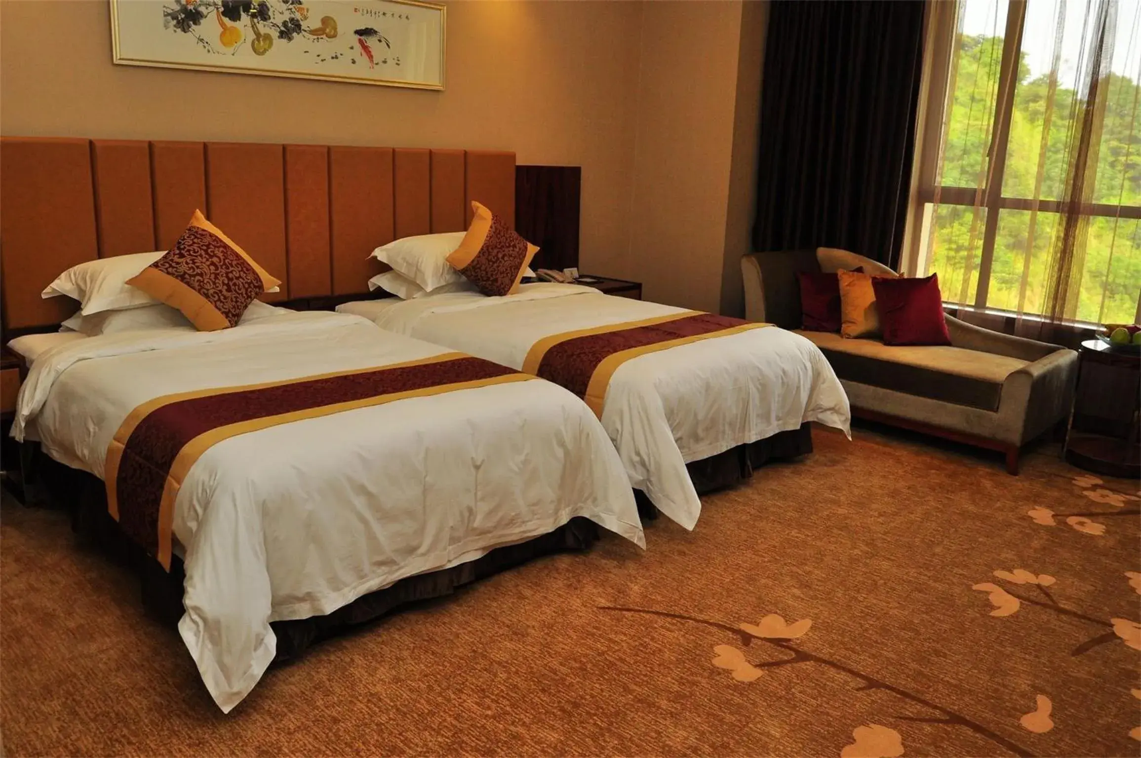 Bedroom, Bed in Guangzhou Tong Yu International Hotel