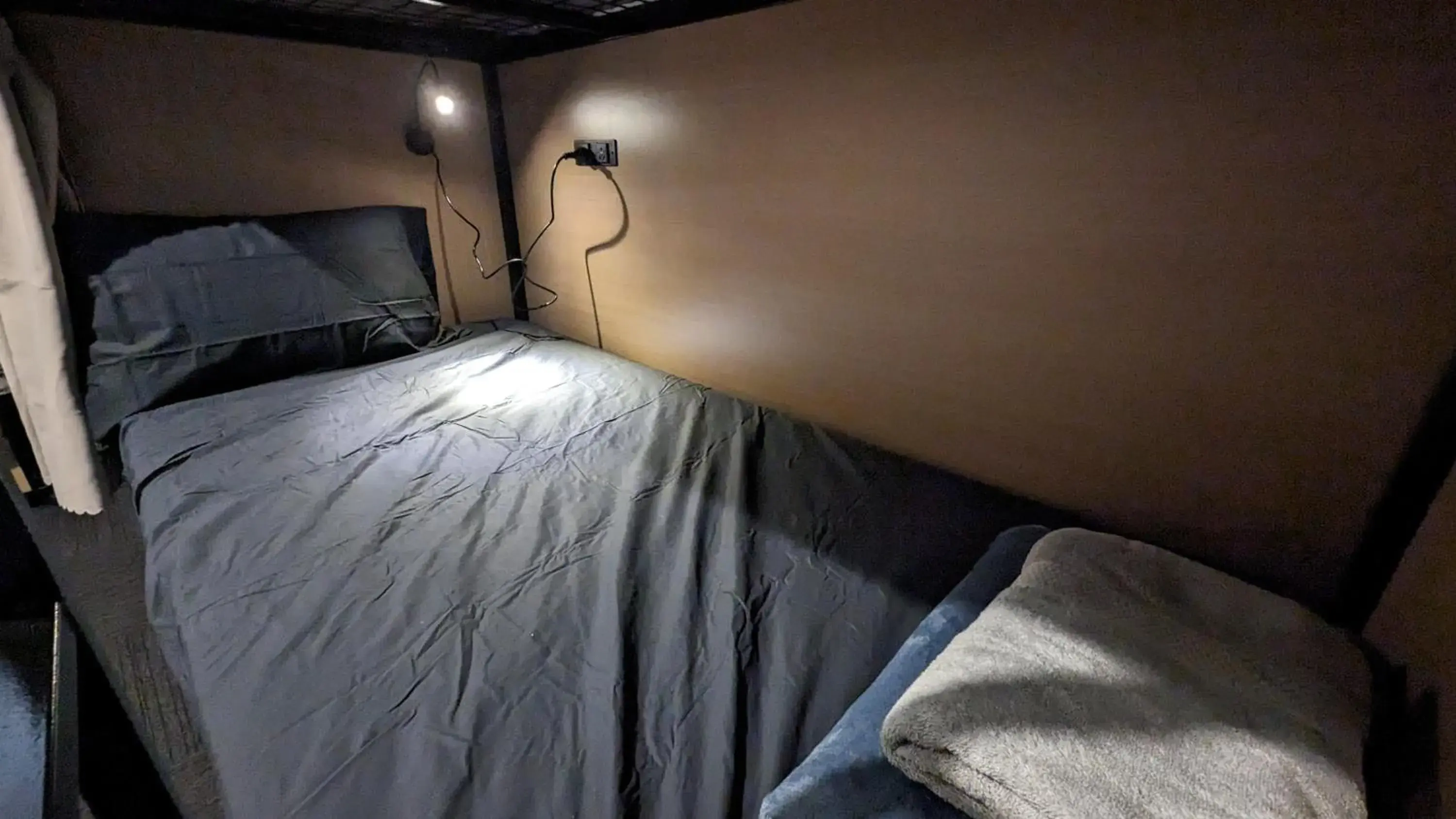 Triple Room with Bathroom in Base Camp Hostel Triple Room with Bathroom in Base Camp Hostel