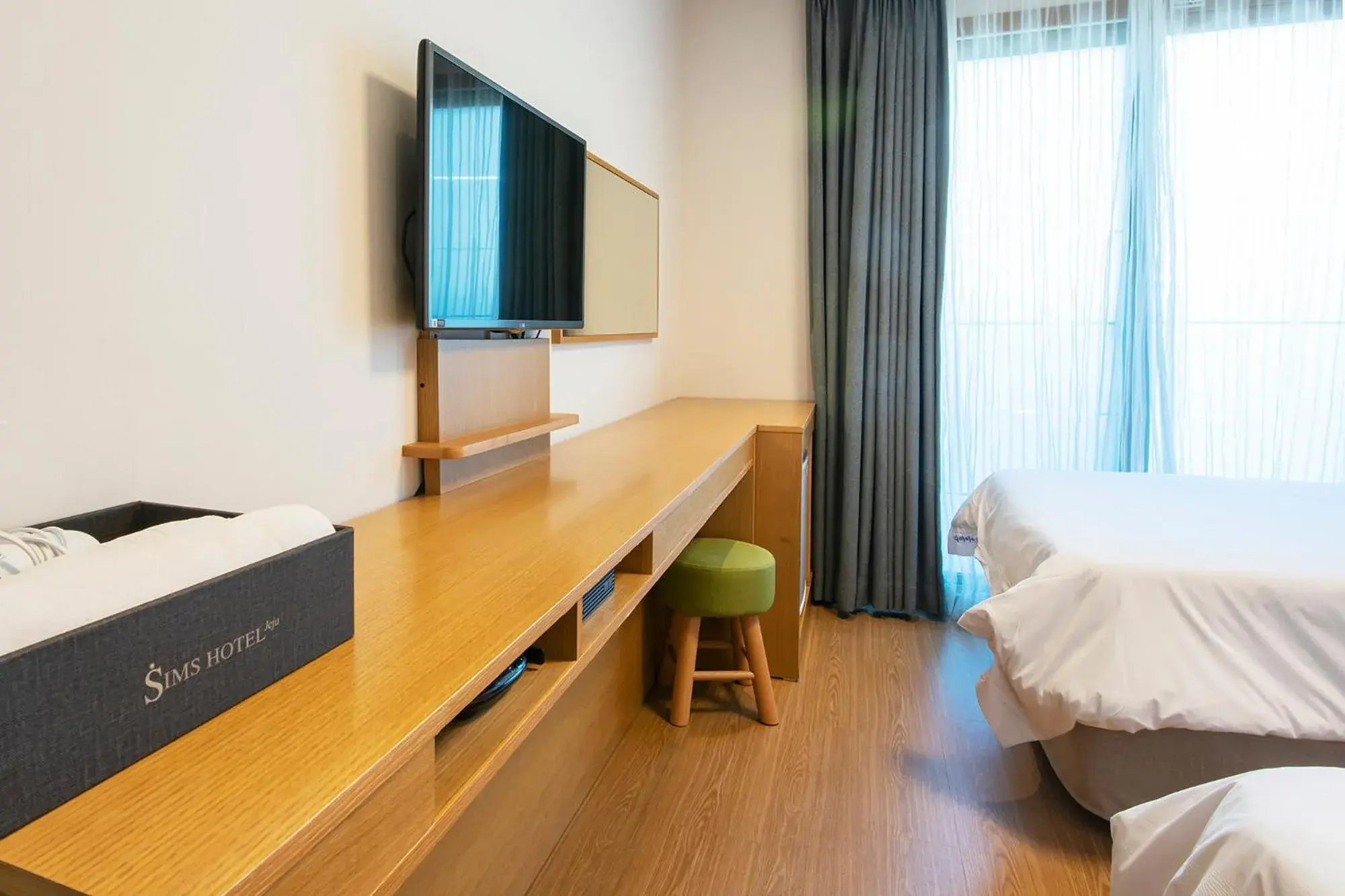 Standard Twin Room with Mountain View in Sims Hotel Standard Twin Room with Mountain View in Sims Hotel