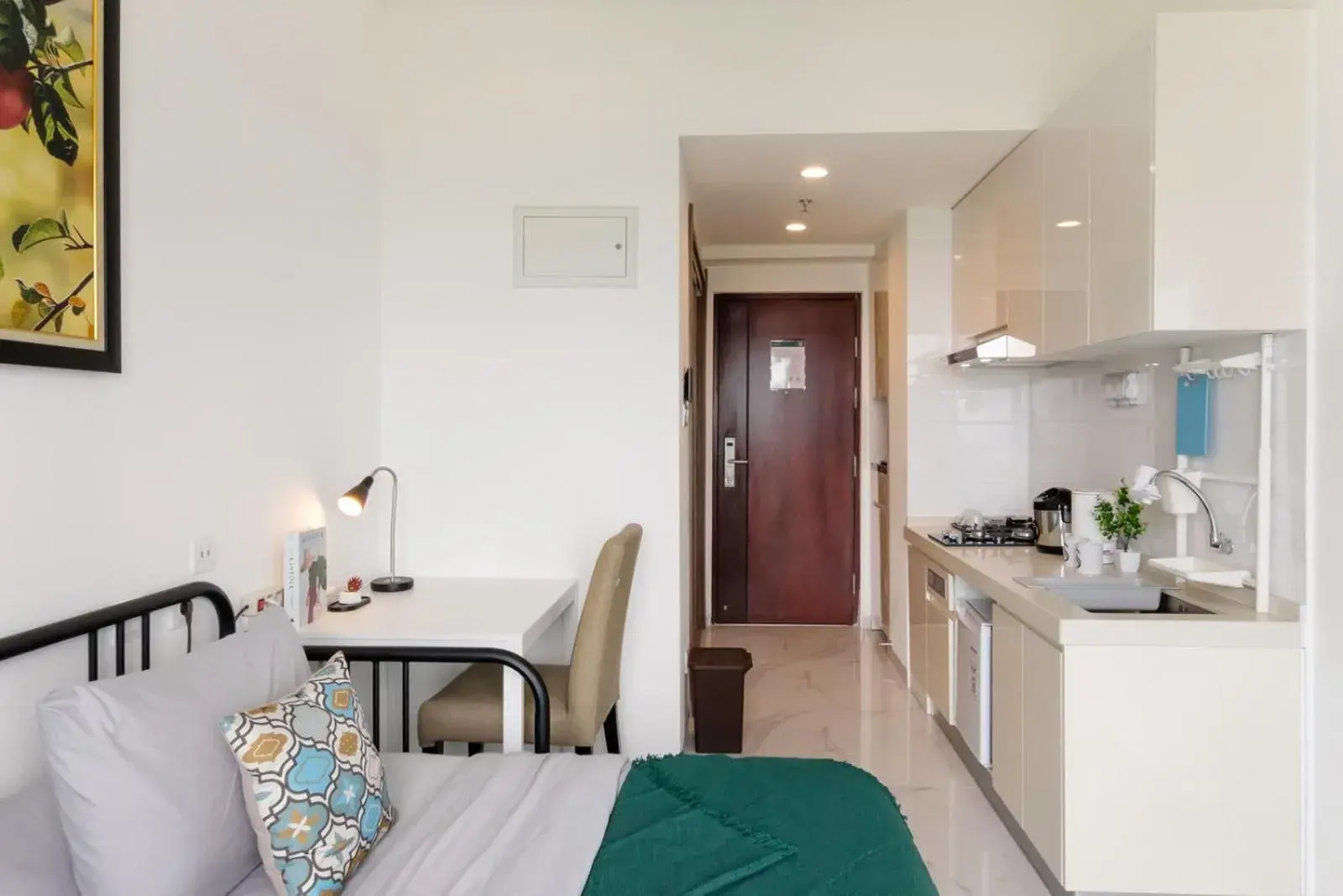 Arka by TwoSpaces Studio @Skyhouse Apartment Arka by TwoSpaces Studio @Skyhouse Apartment