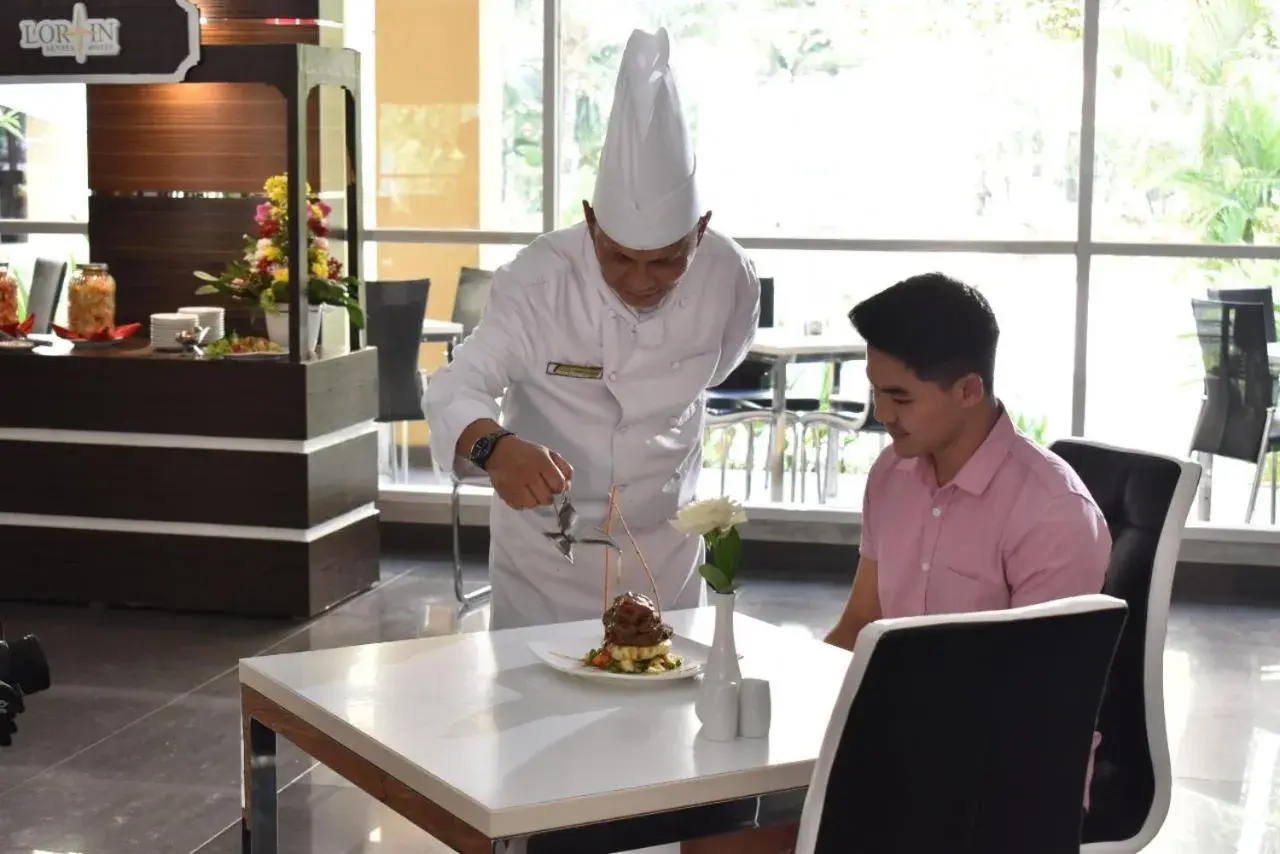 Restaurant/places to eat in Lorin Syariah Hotel Sentul Restaurant/places to eat in Lorin Syariah Hotel Sentul