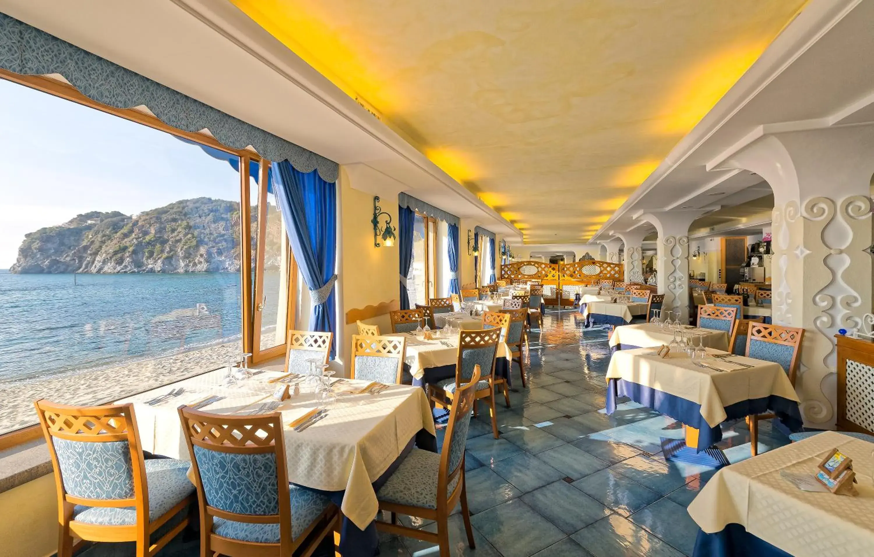 Restaurant/places to eat in Hotel Terme Tritone Resort & Spa Restaurant/places to eat in Hotel Terme Tritone Resort & Spa
