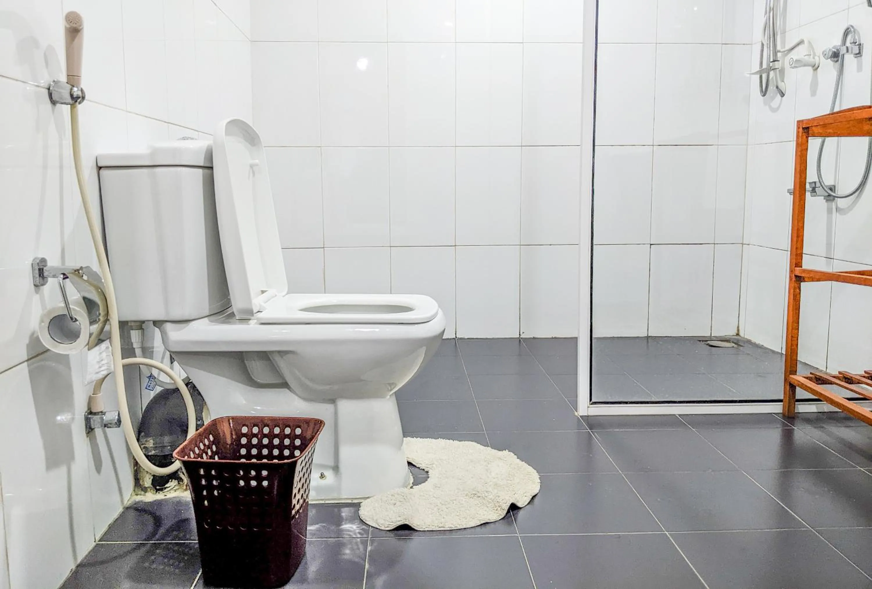 Bathroom in Yala Golden Wild